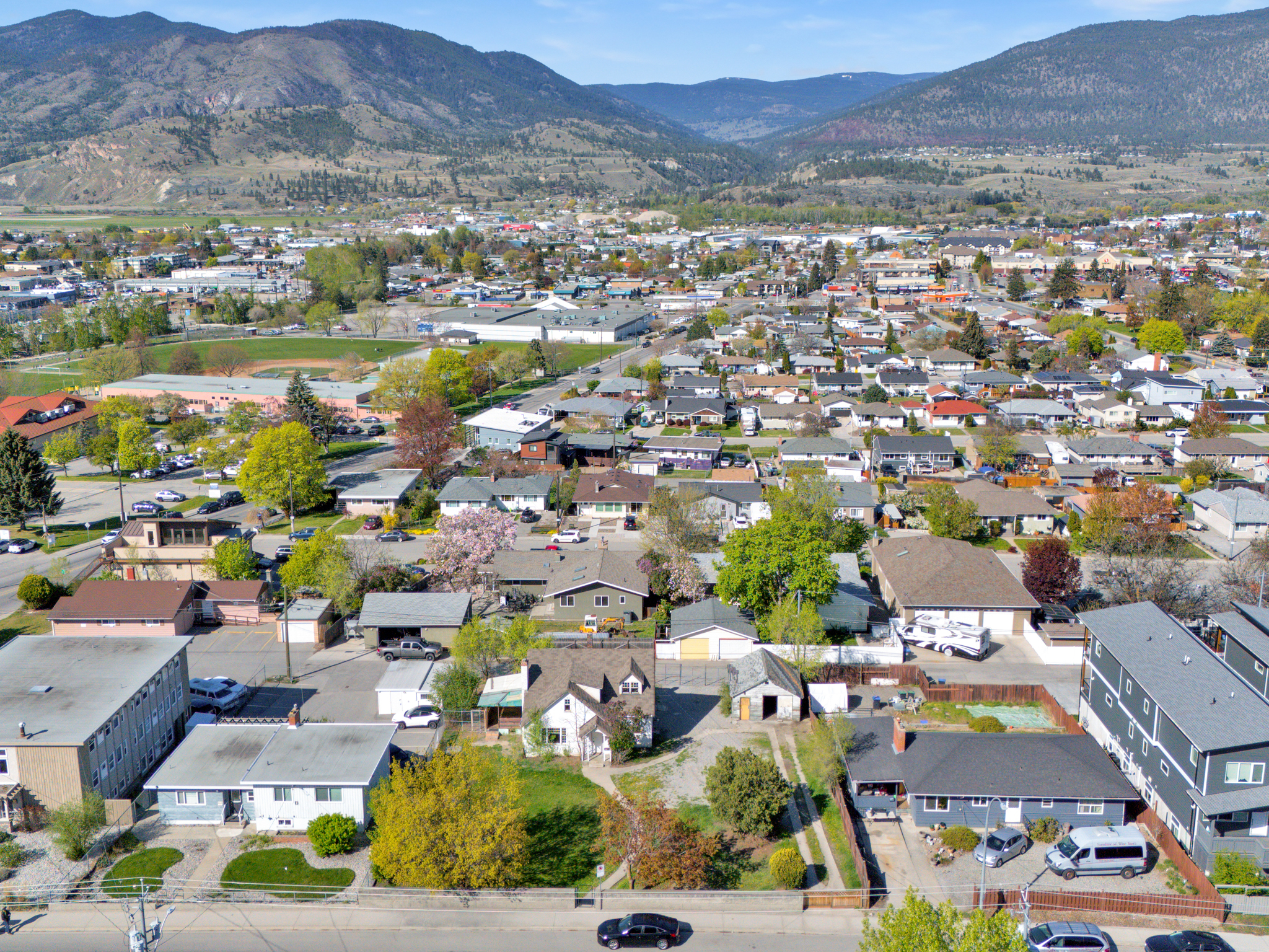 1471 & 1473 Government Street Penticton V2A 4V9