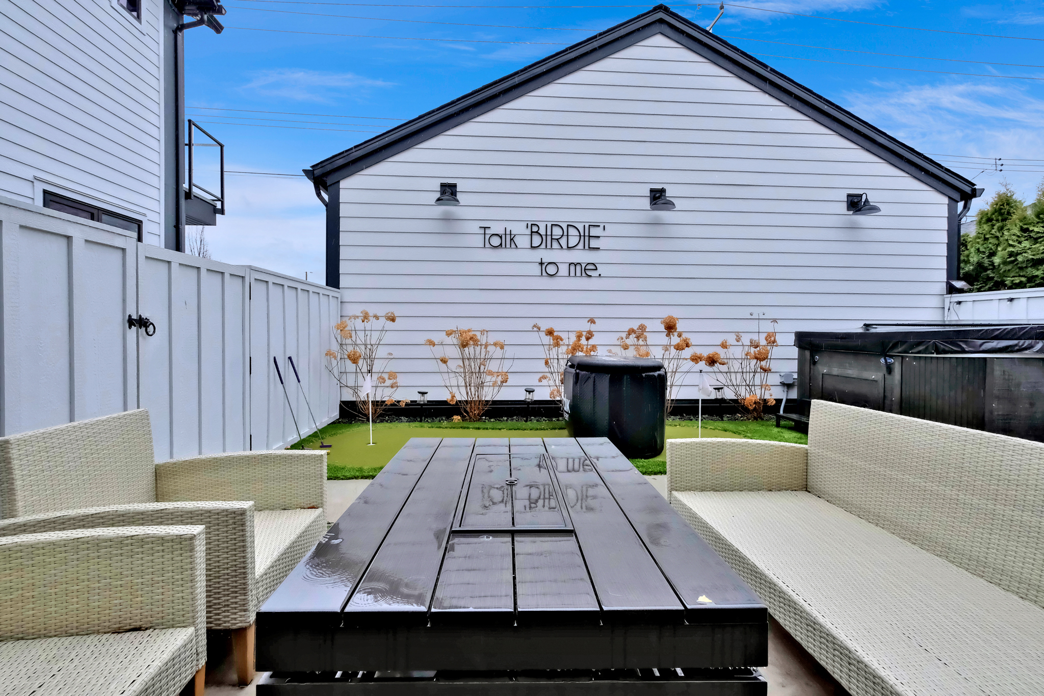 163 Maple Street 102 Penticton V2A 5V4