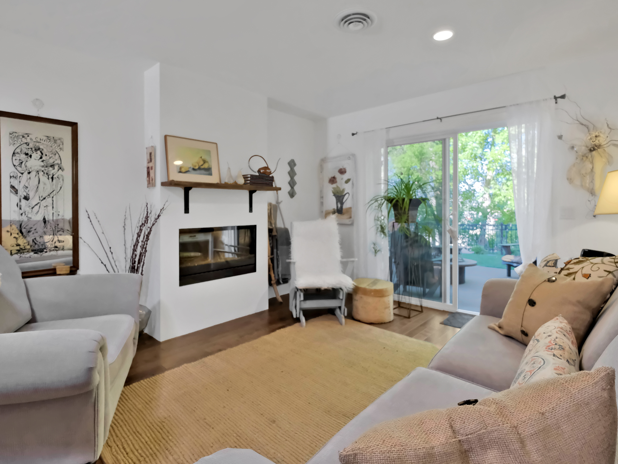 1170 Brant Avenue 5 Kelowna V1Y 1N1