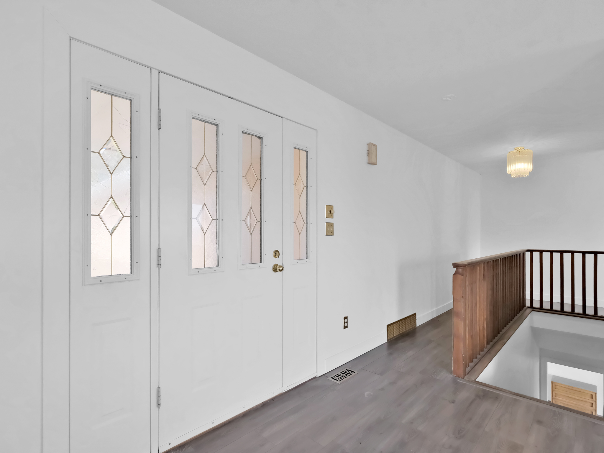 6085 Beatrice Road Peachland V0H 1X4