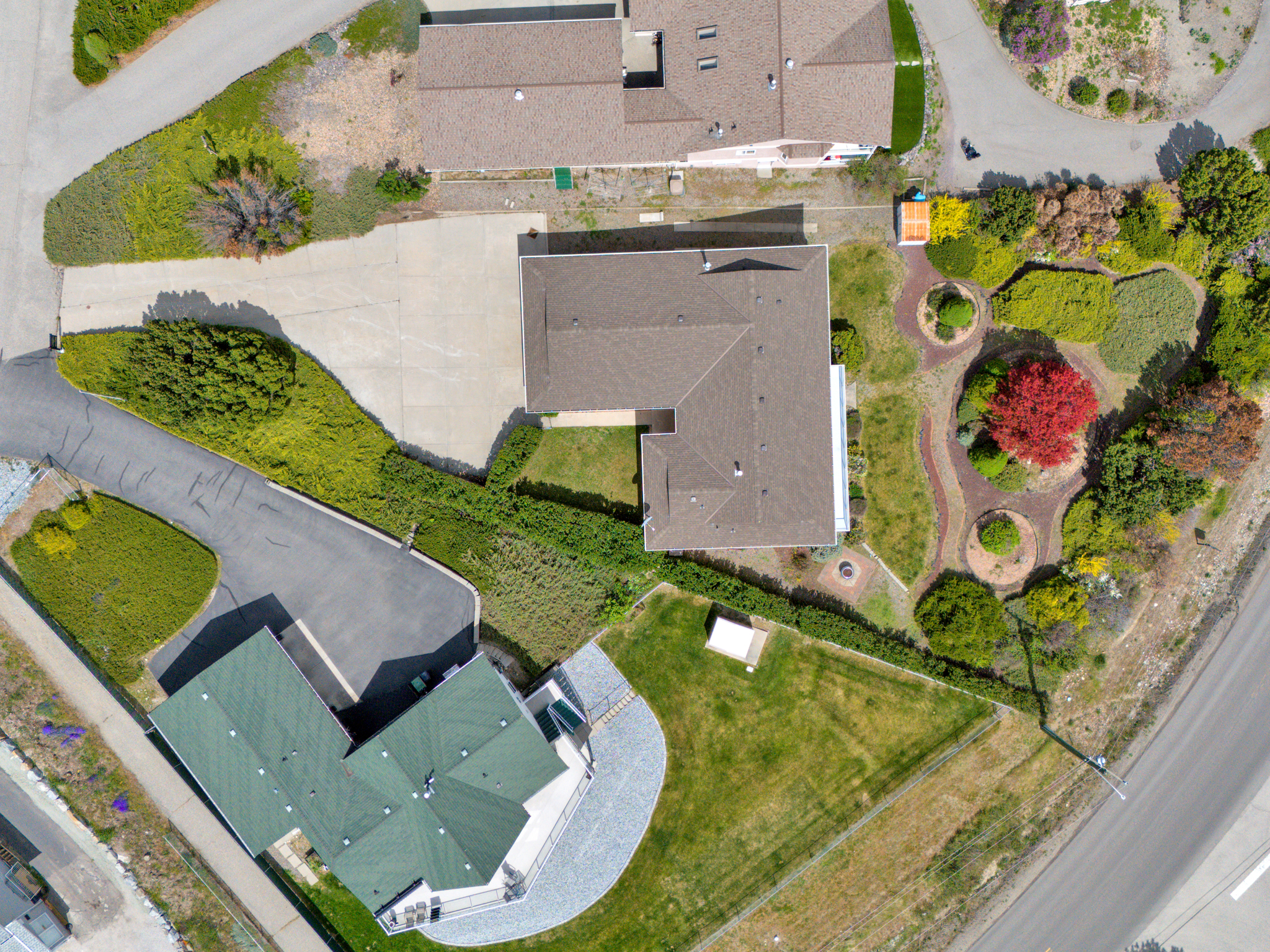6085 Beatrice Road Peachland V0H 1X4