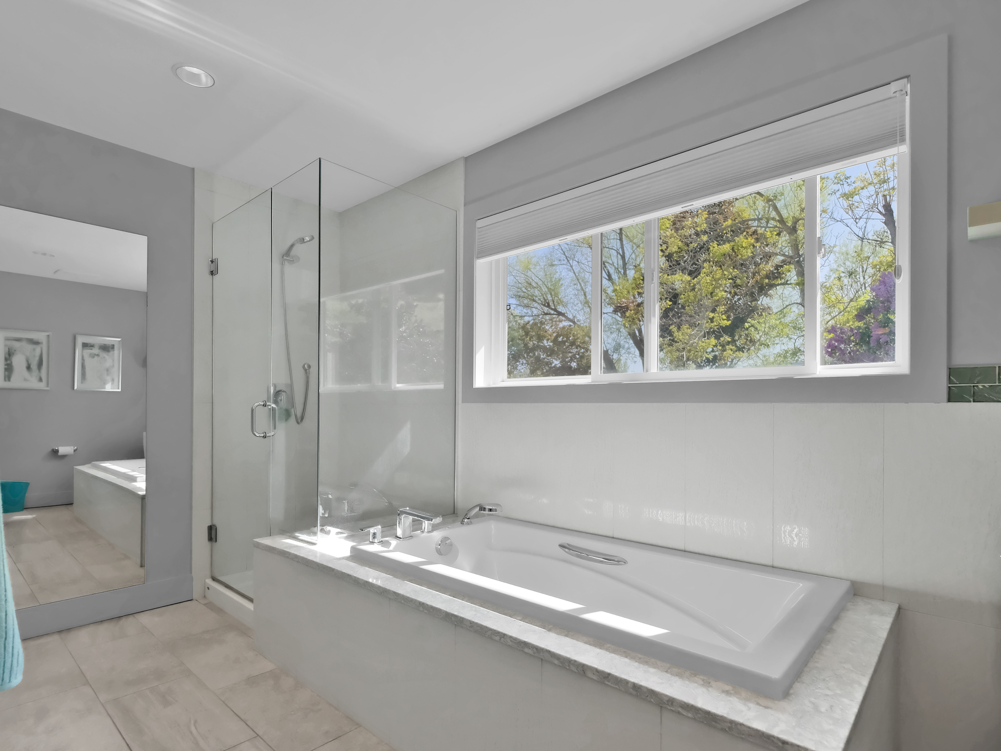 6090  Somerset Avenue Peachland V0H 1X4