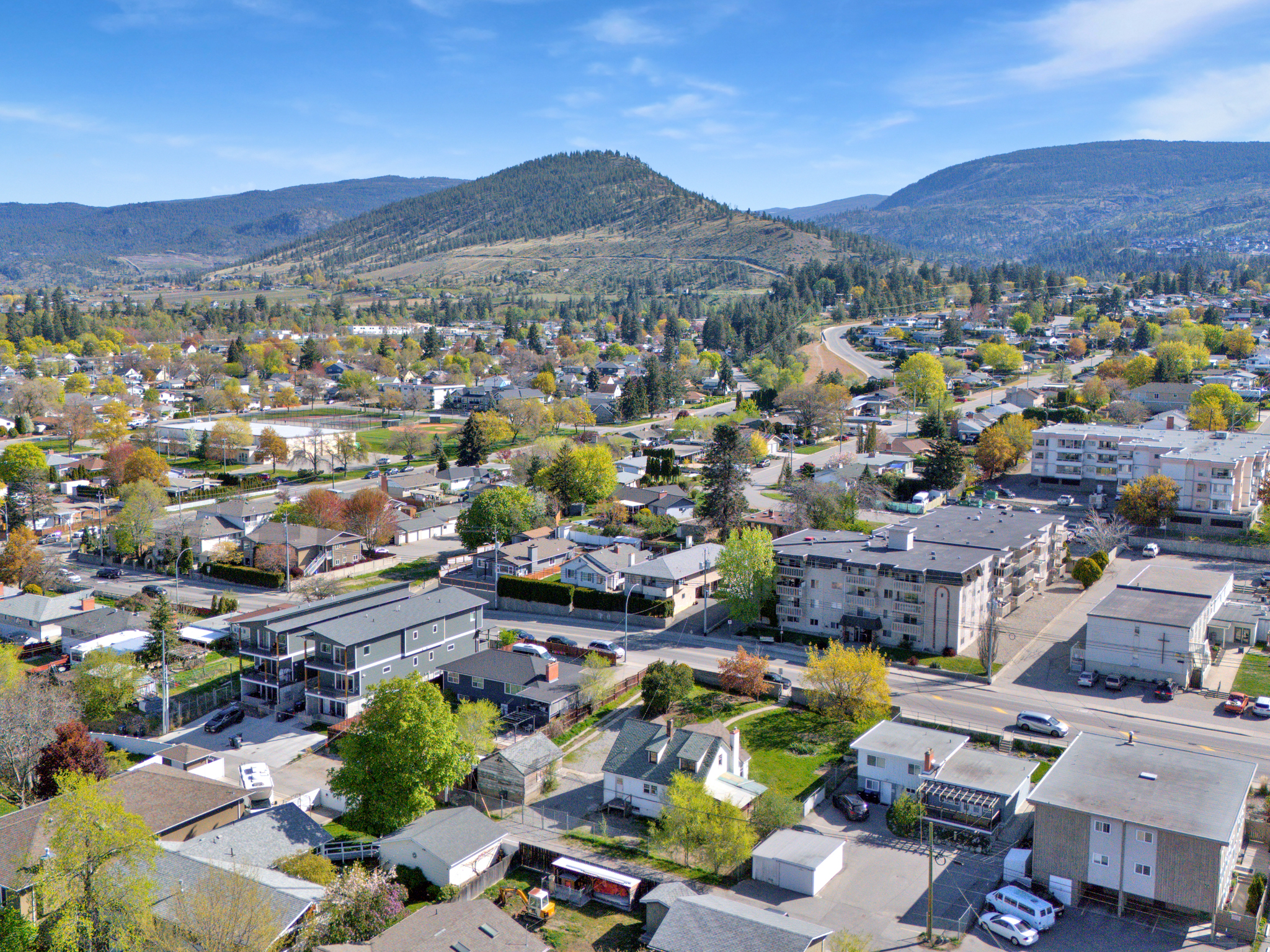1471 & 1473 Government Street Penticton V2A 4V9