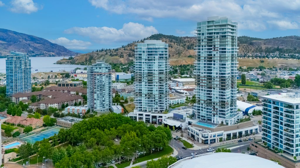 1191 Sunset Drive 401 Kelowna V1Y 9Z5