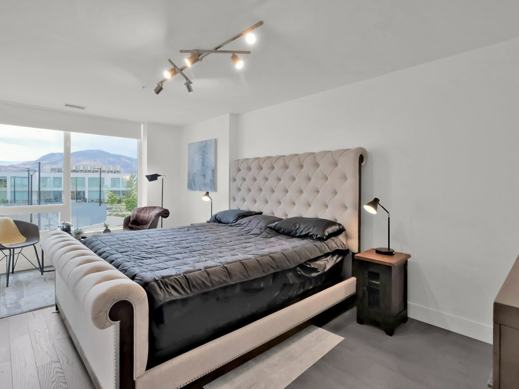 1191 Sunset Drive 401 Kelowna V1Y 9Z5