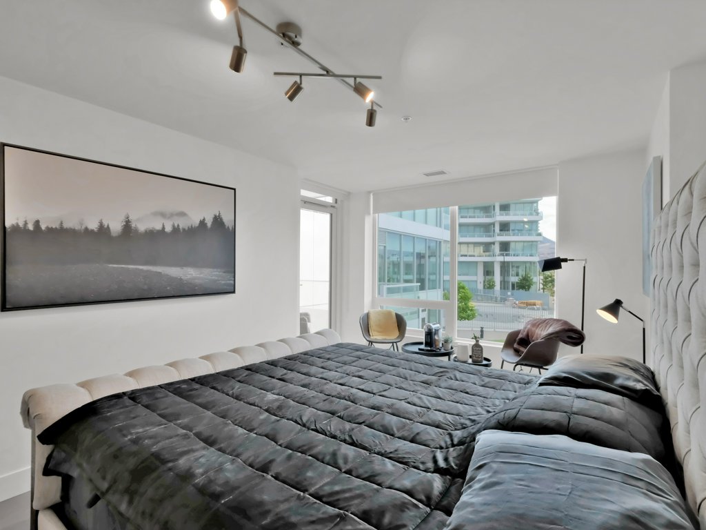 1191 Sunset Drive 401 Kelowna V1Y 9Z5