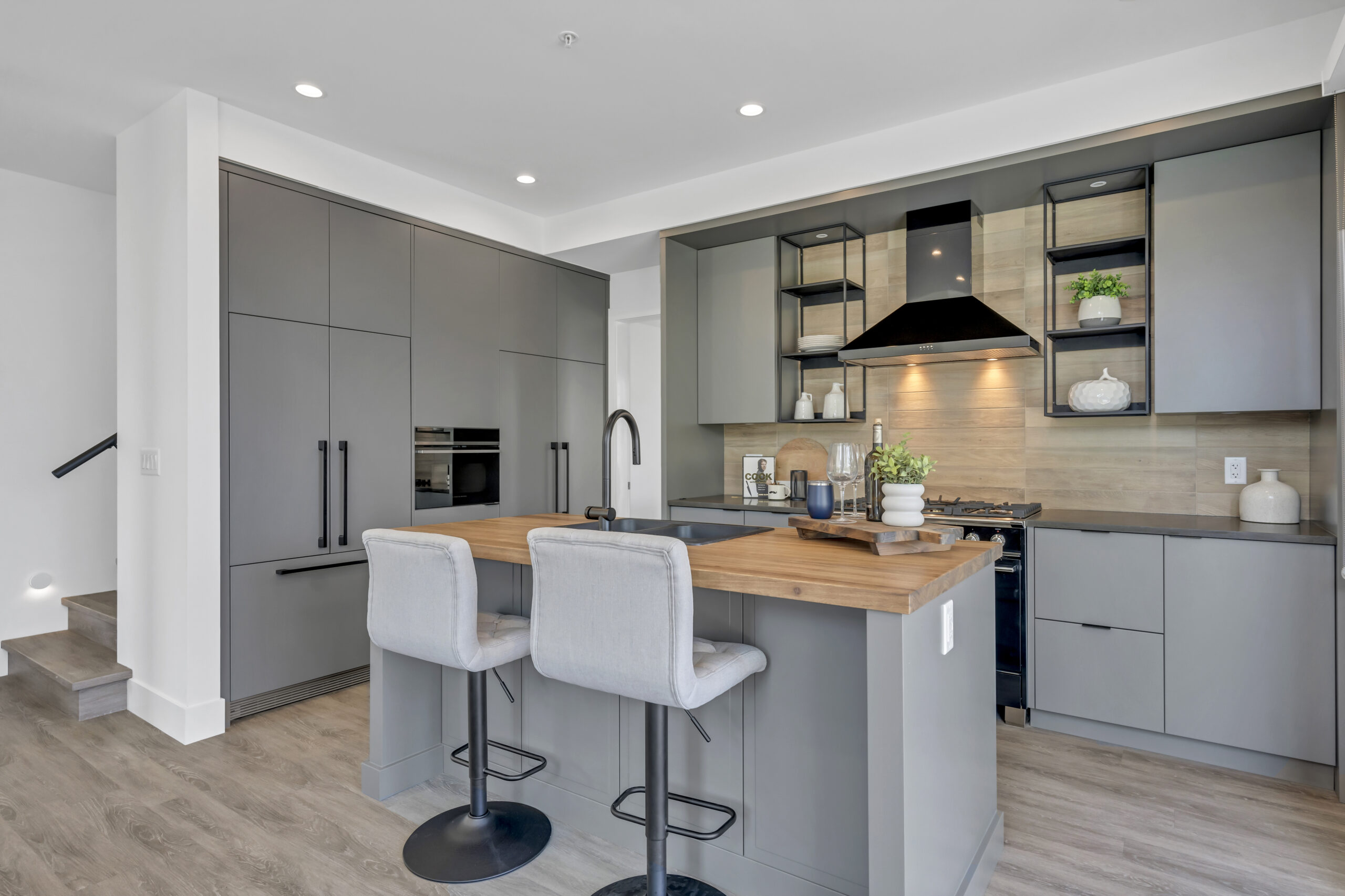 3180 Landry Crescent Summerland V0H 1Z9