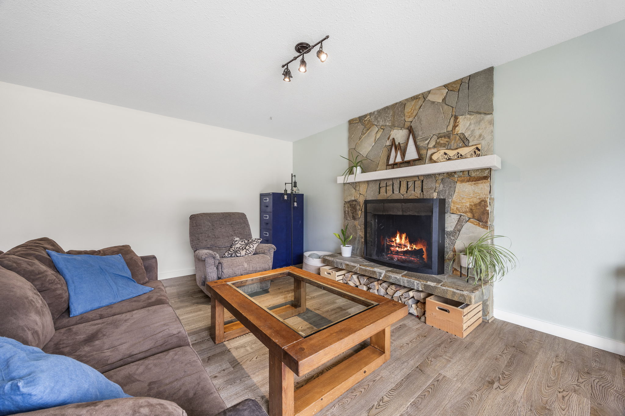 6274 Learmouth Road Coldstream V1B 3G1