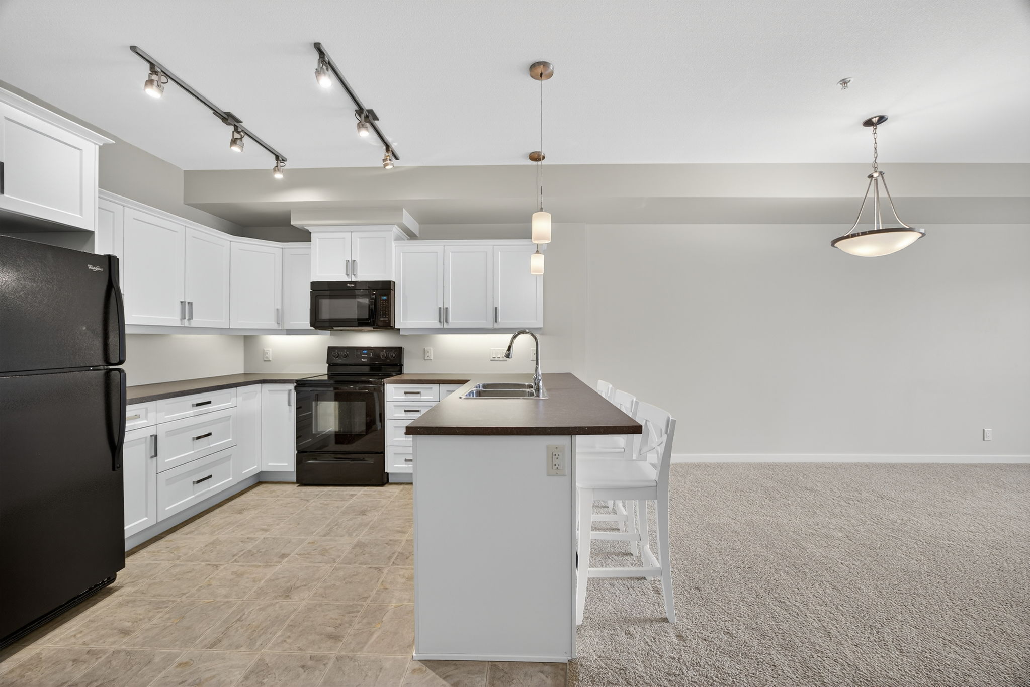 3733 Casorso Road 117 Kelowna V1W 5E3