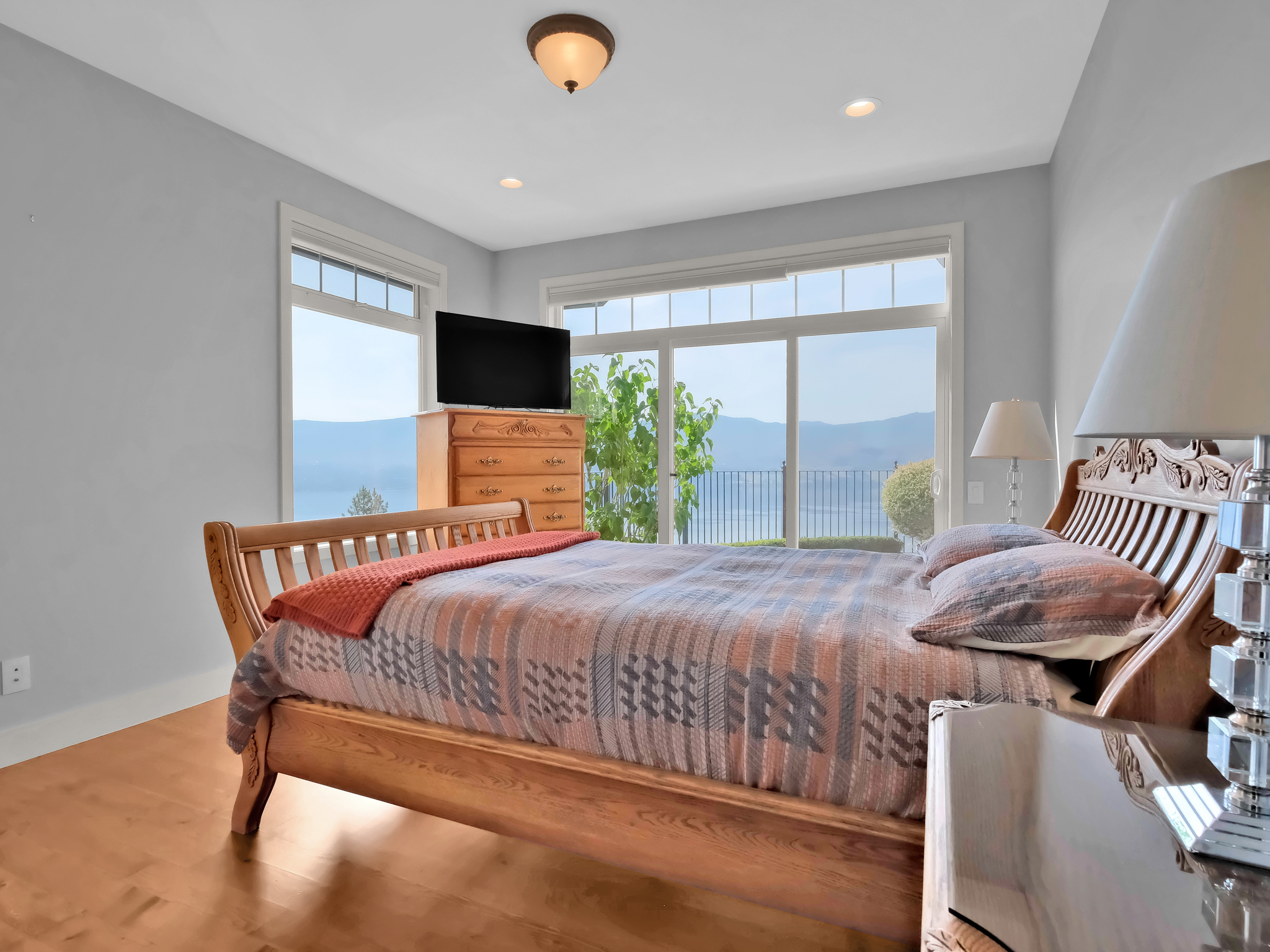 1260 Timothy Place Kelowna V1Z 3N2
