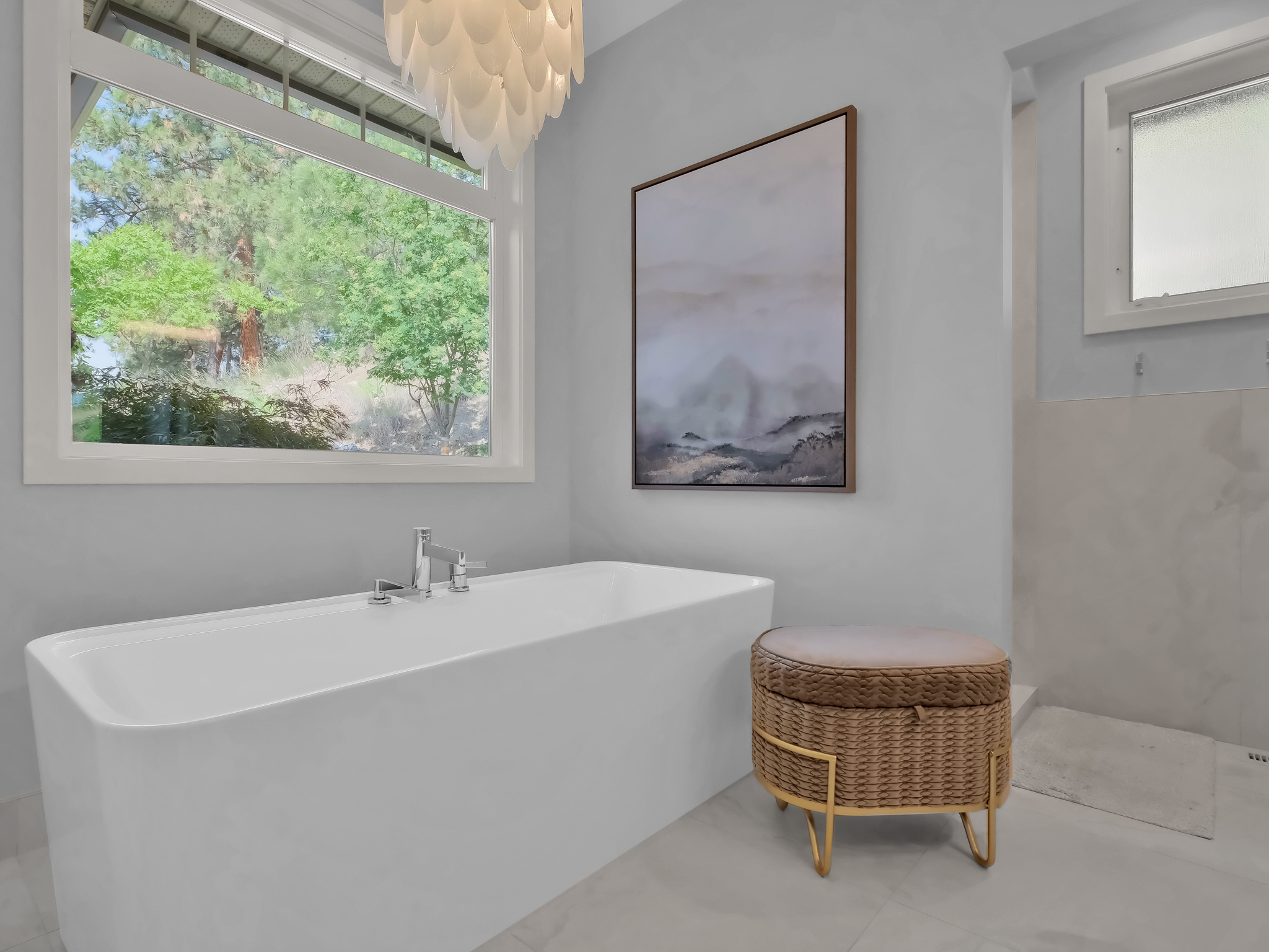 1260 Timothy Place Kelowna V1Z 3N2