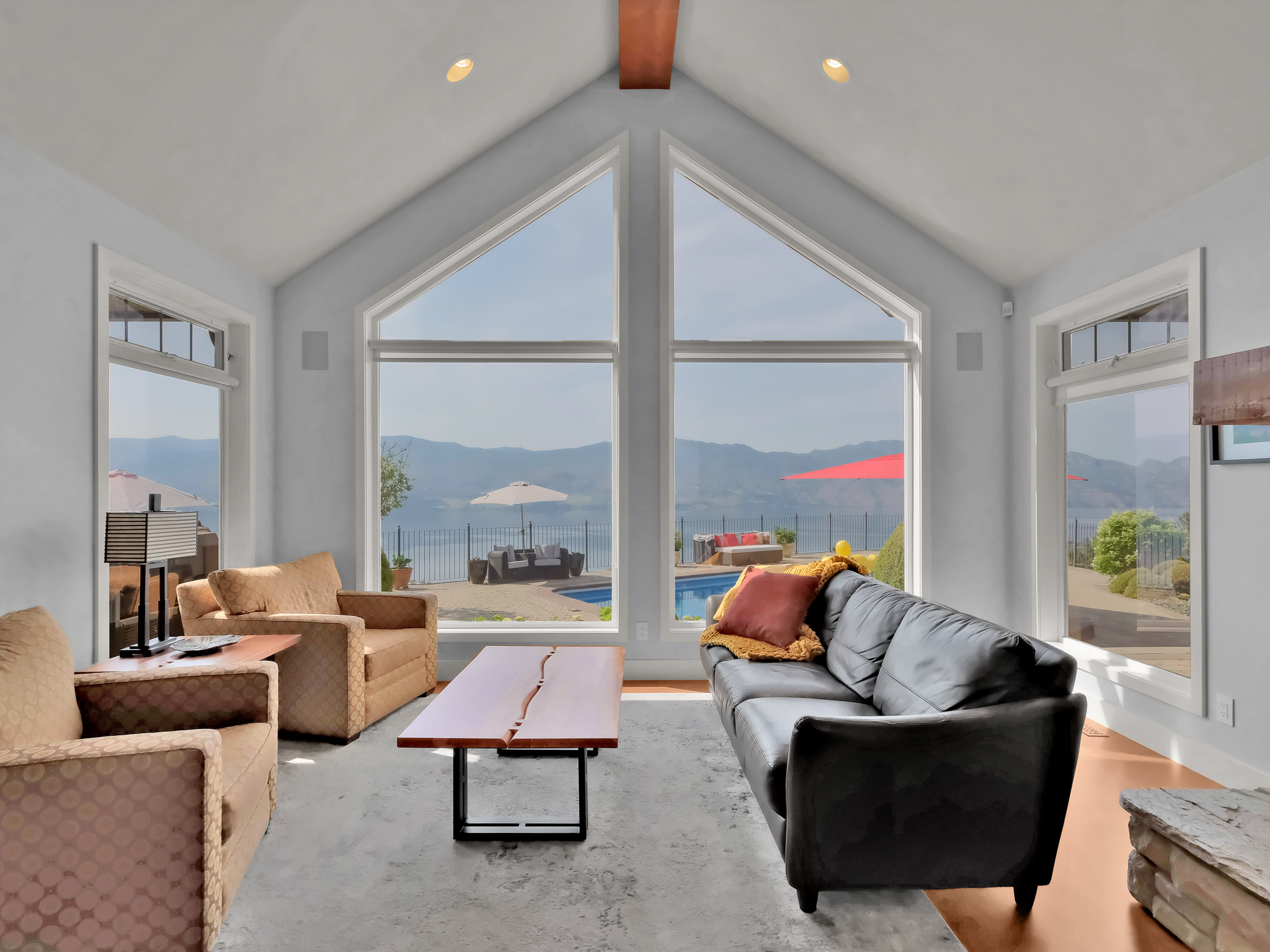 1260 Timothy Place Kelowna V1Z 3N2