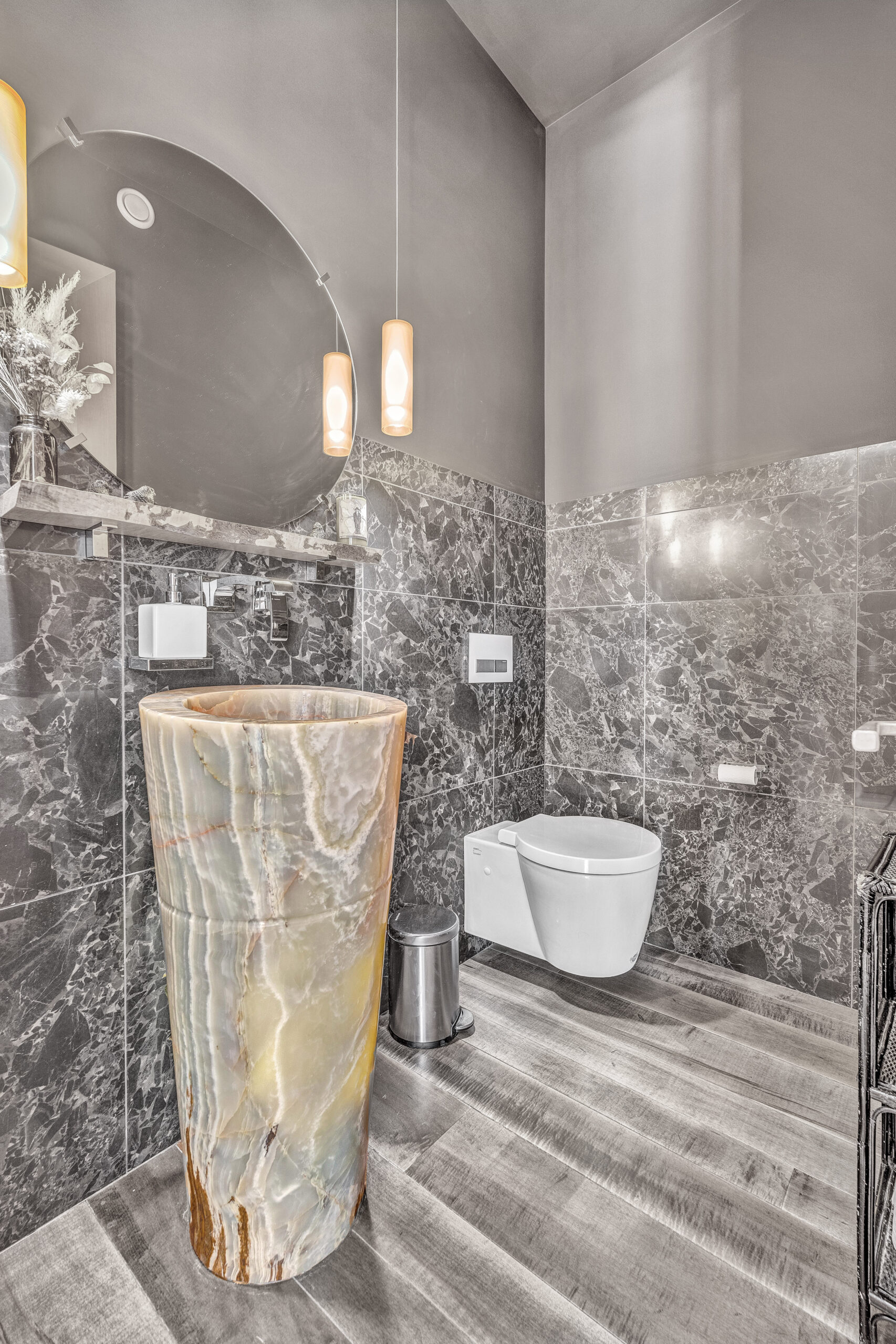 2463 Whitworth Road West Kelowna V4T 2K5