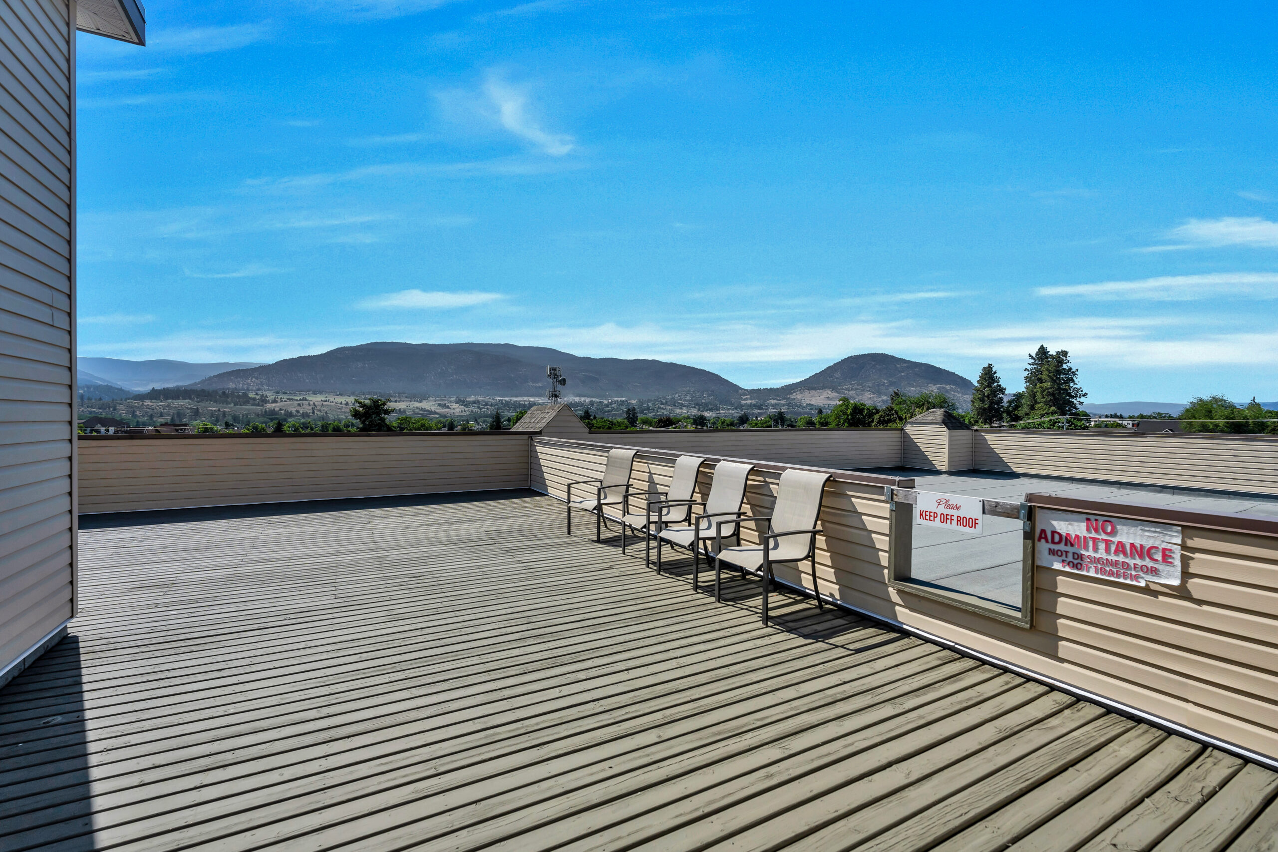 101 Cossar Avenue 203 Penticton V2A 2V3