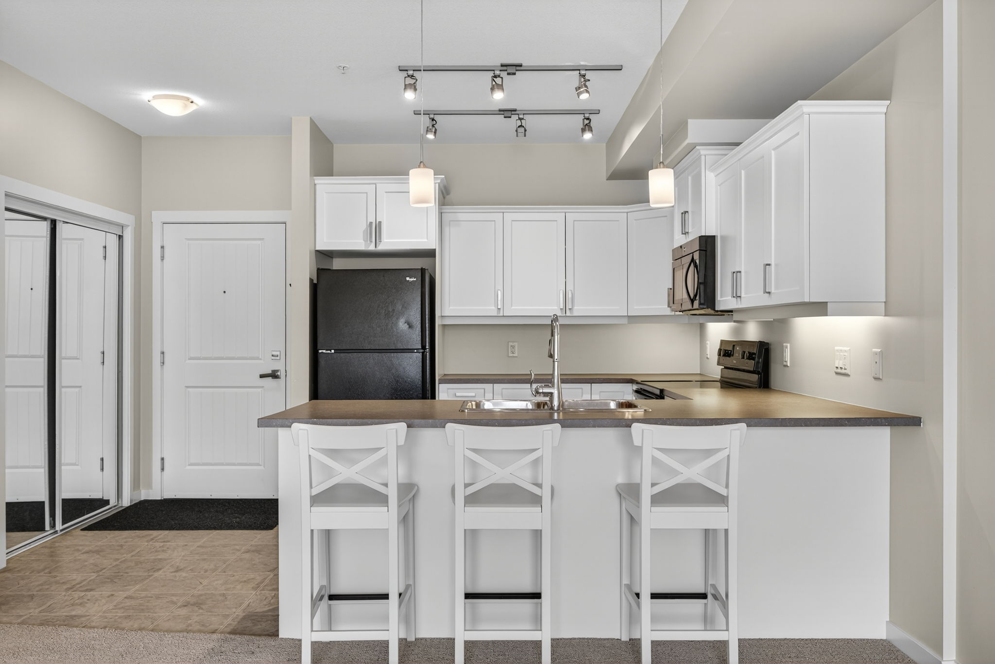 3733 Casorso Road 117 Kelowna V1W 5E3