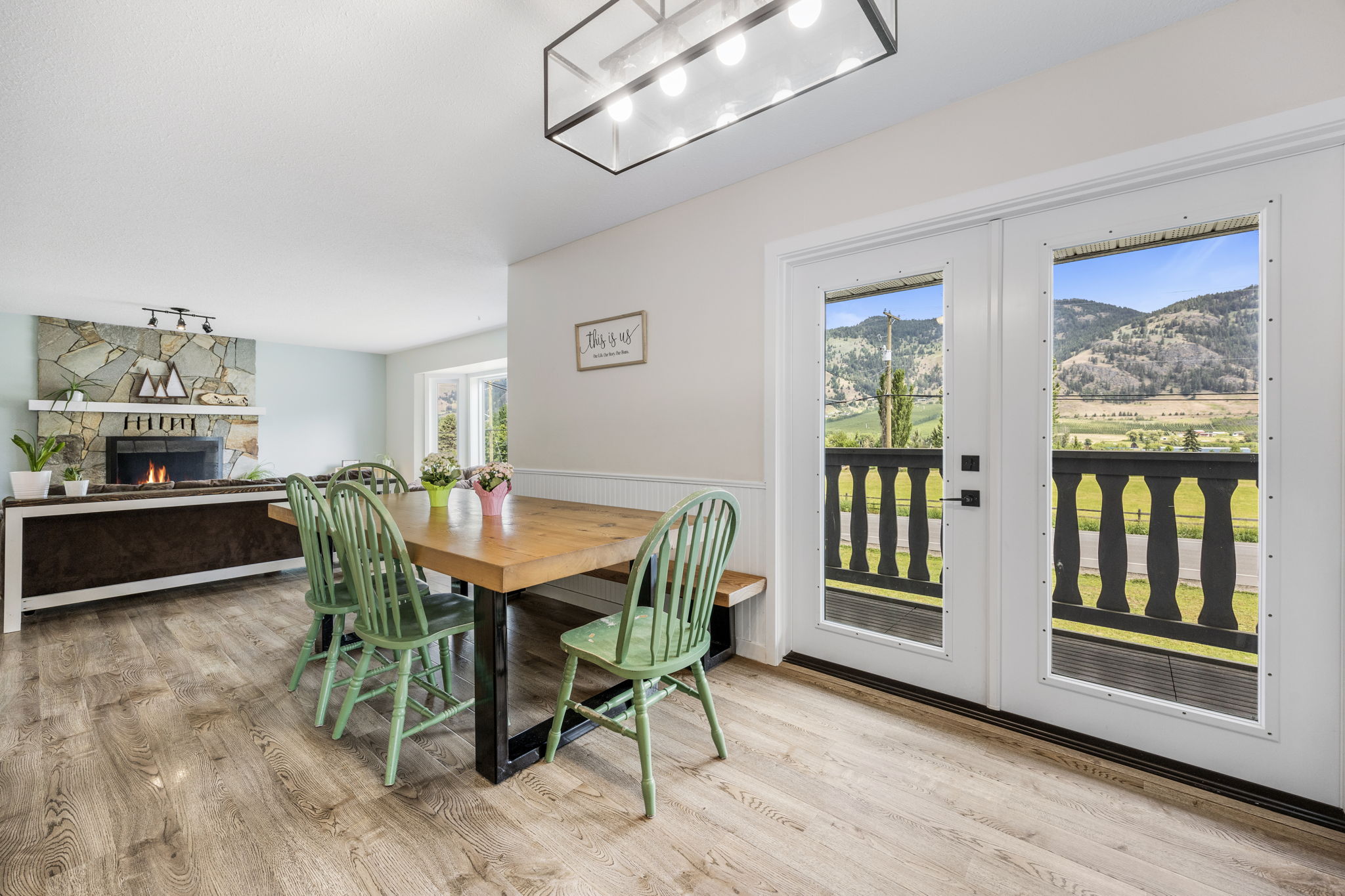 6274 Learmouth Road Coldstream V1B 3G1