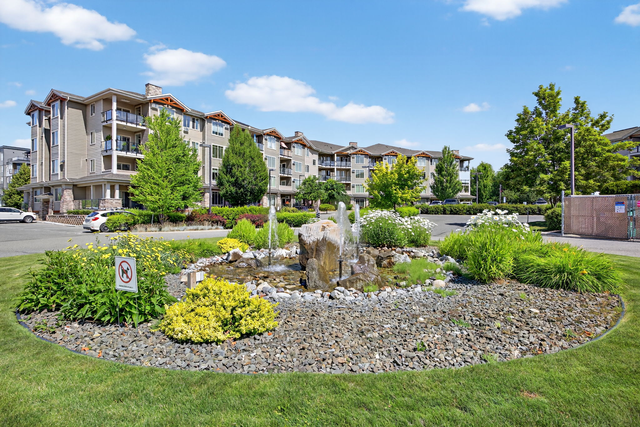 3733 Casorso Road 117 Kelowna V1W 5E3