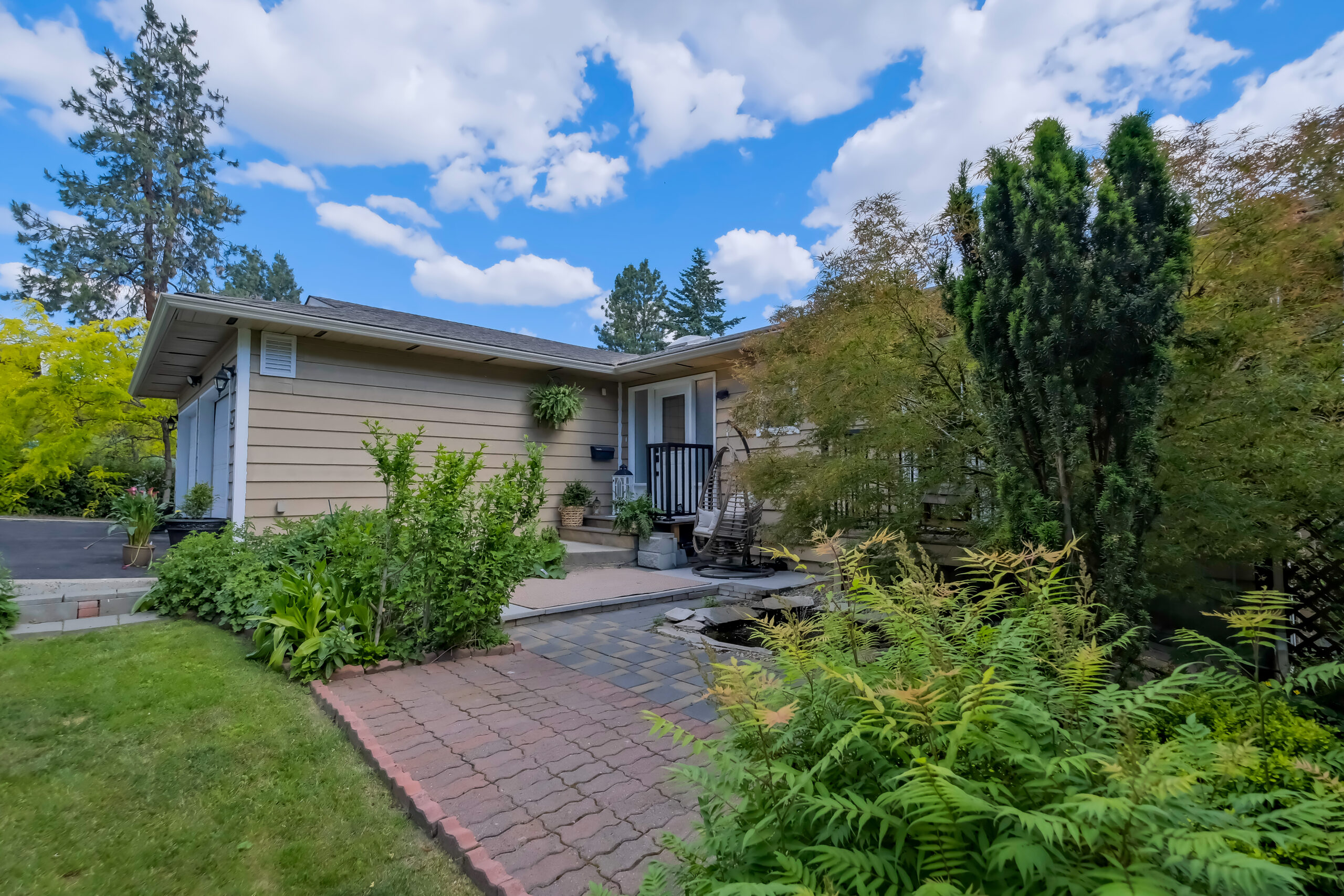 2023 Derrickson Place West Kelowna