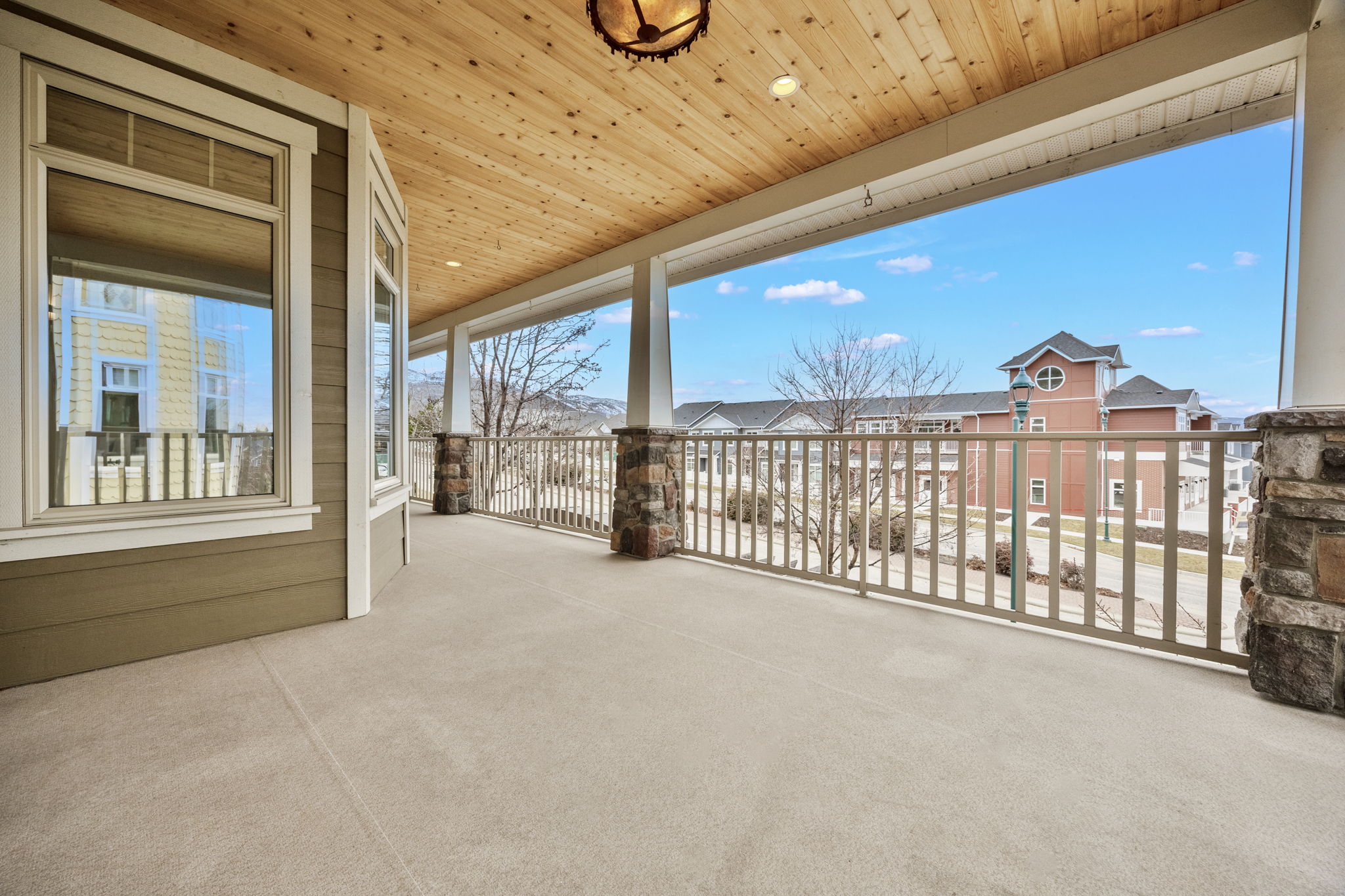 5333 Chute Lake Road Kelowna V1W 4L5