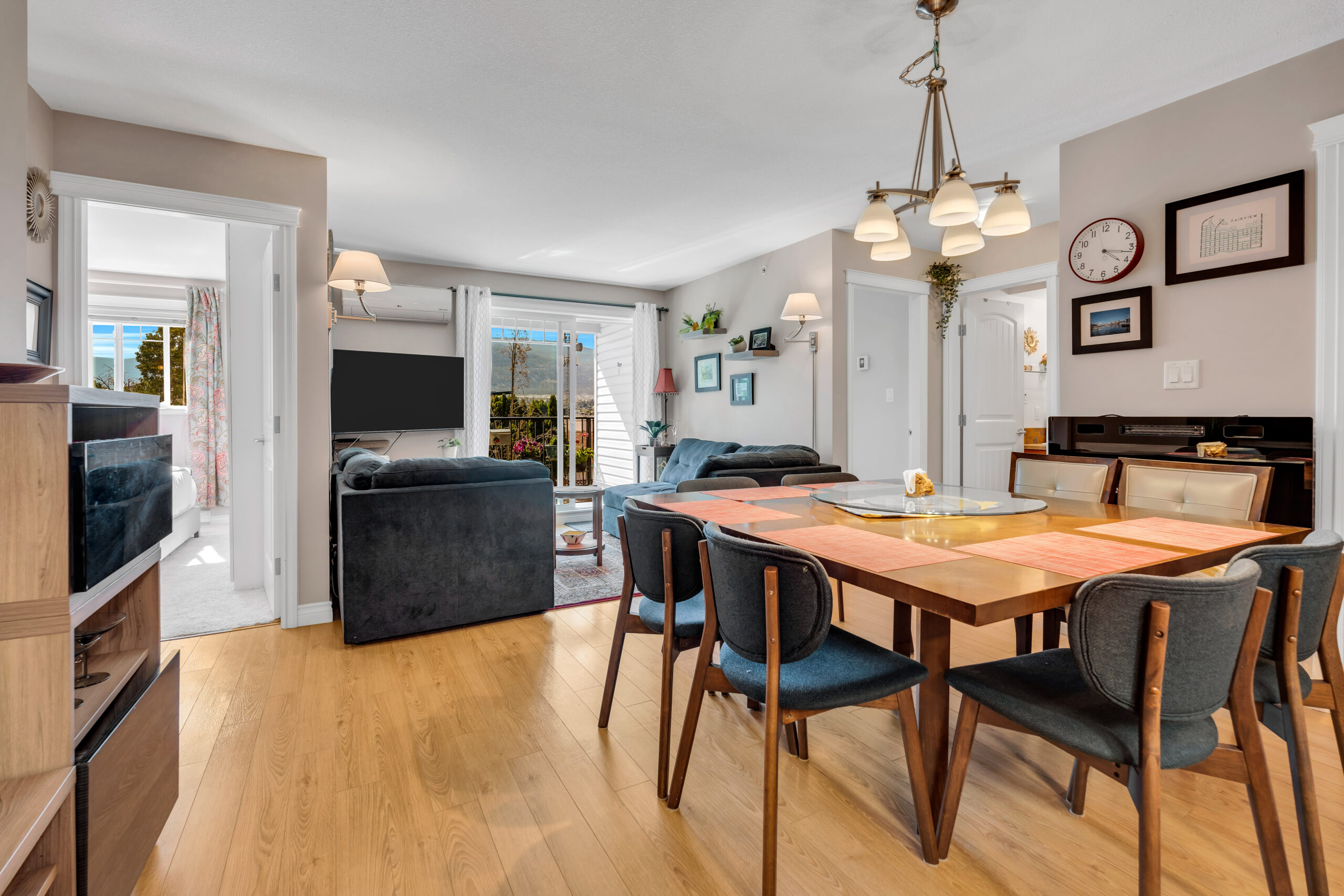 101 Cossar Avenue 203 Penticton V2A 2V3