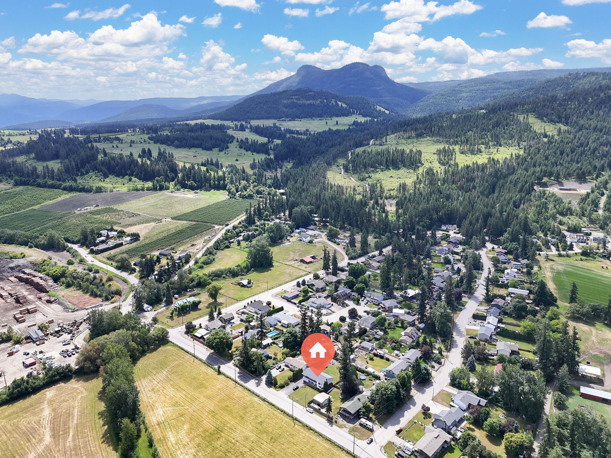 6274 Learmouth Road Coldstream V1B 3G1
