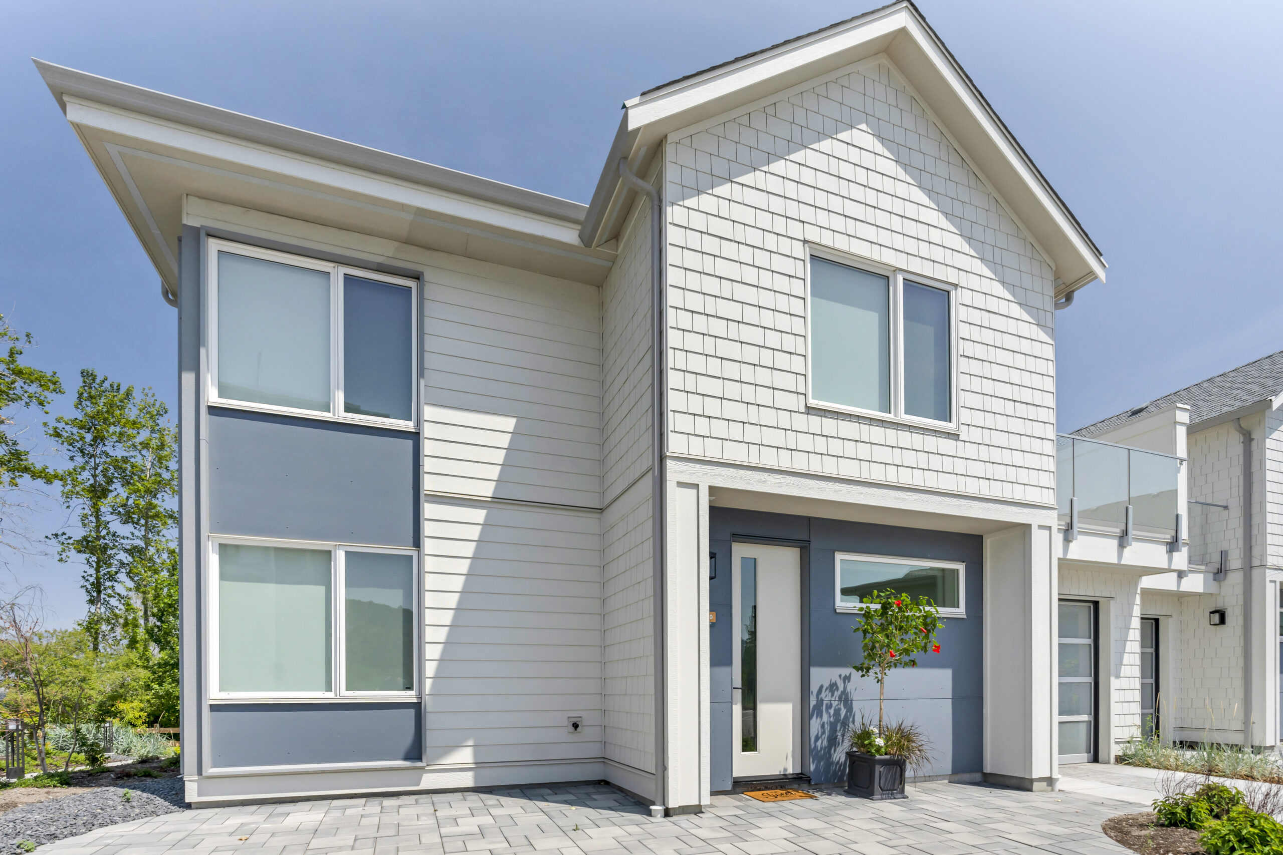 3190 Landry Crescent Summerland V0H 1Z9