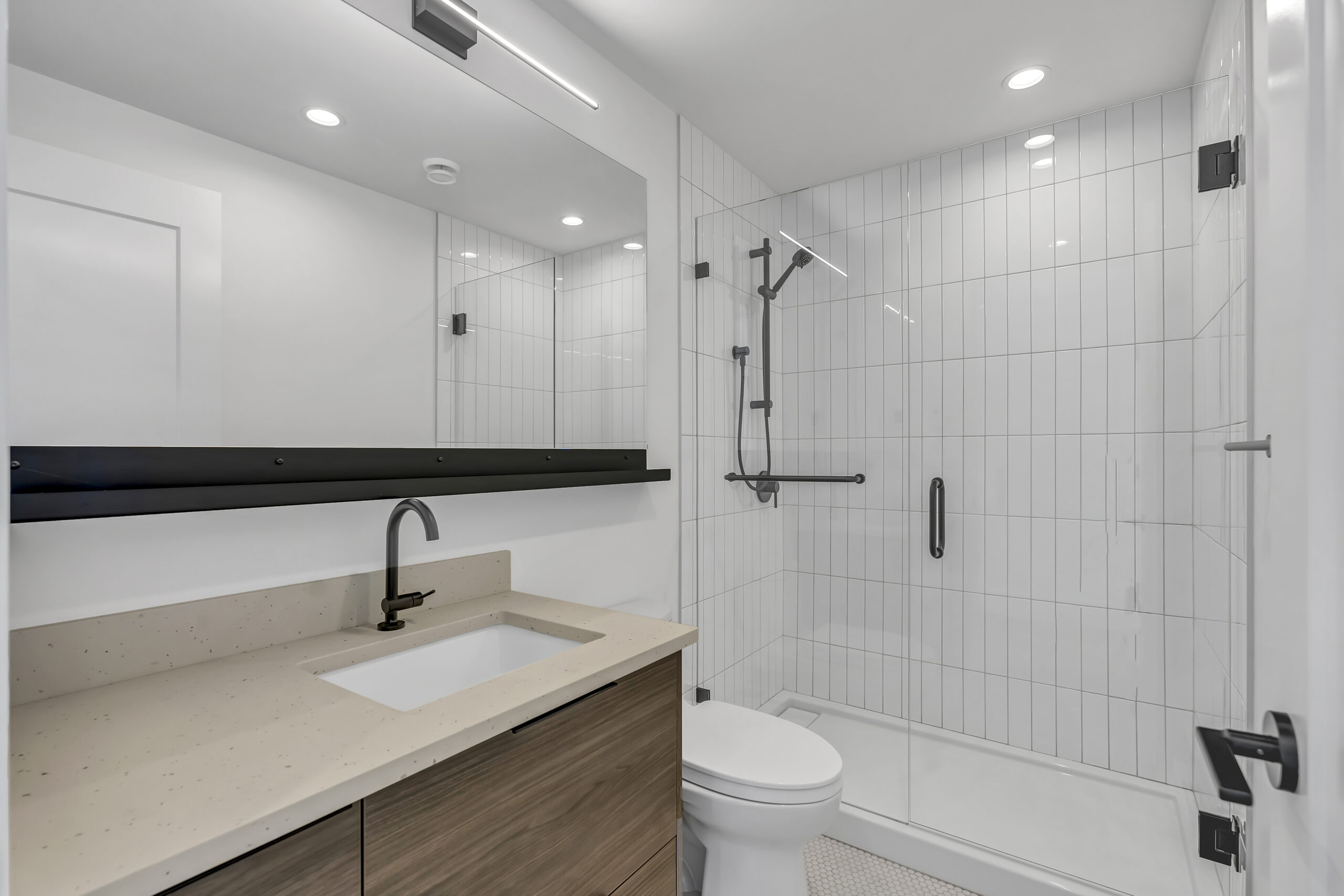 3190 Landry Crescent Summerland V0H 1Z9