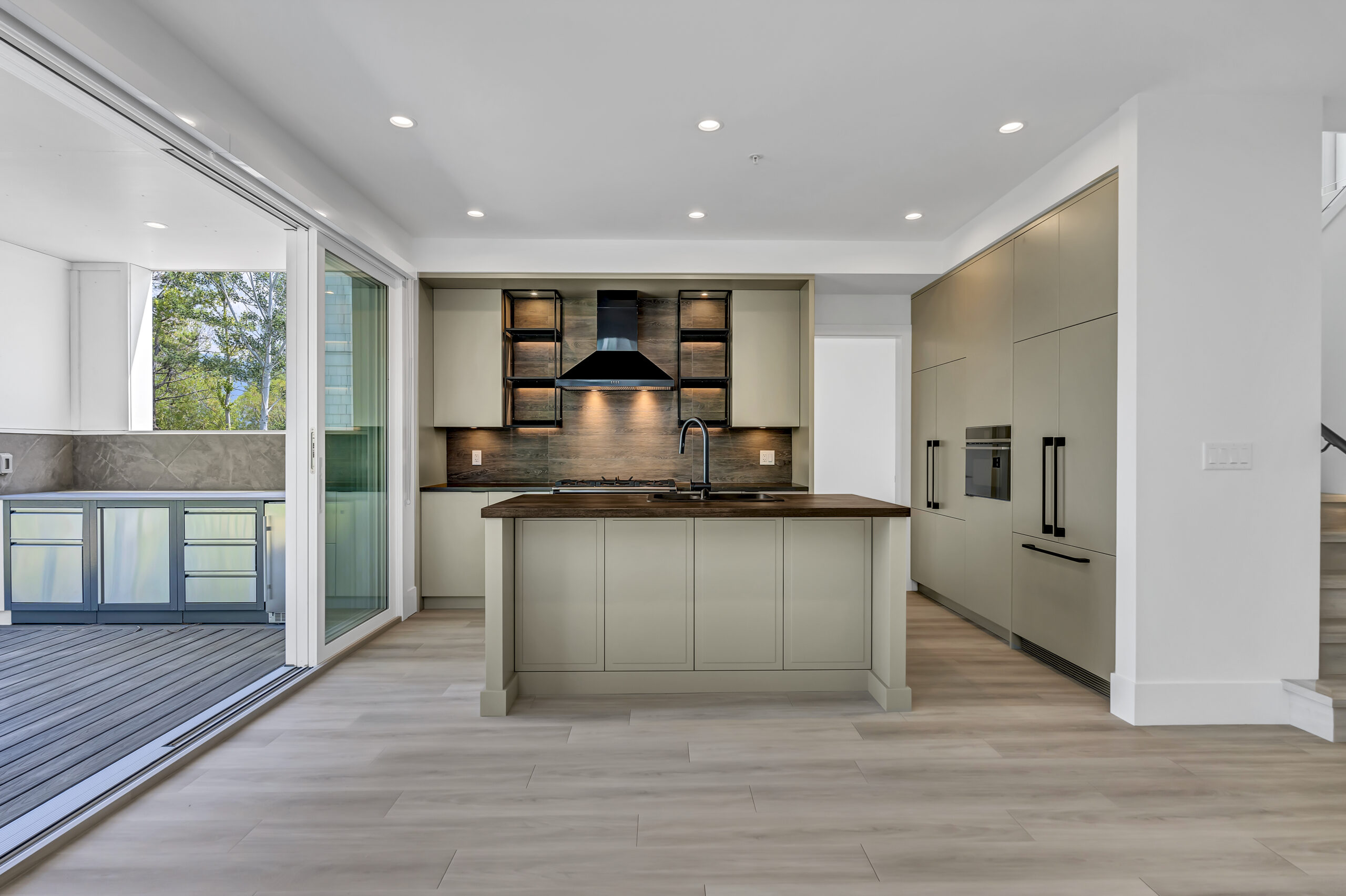 3190 Landry Crescent Summerland V0H 1Z9