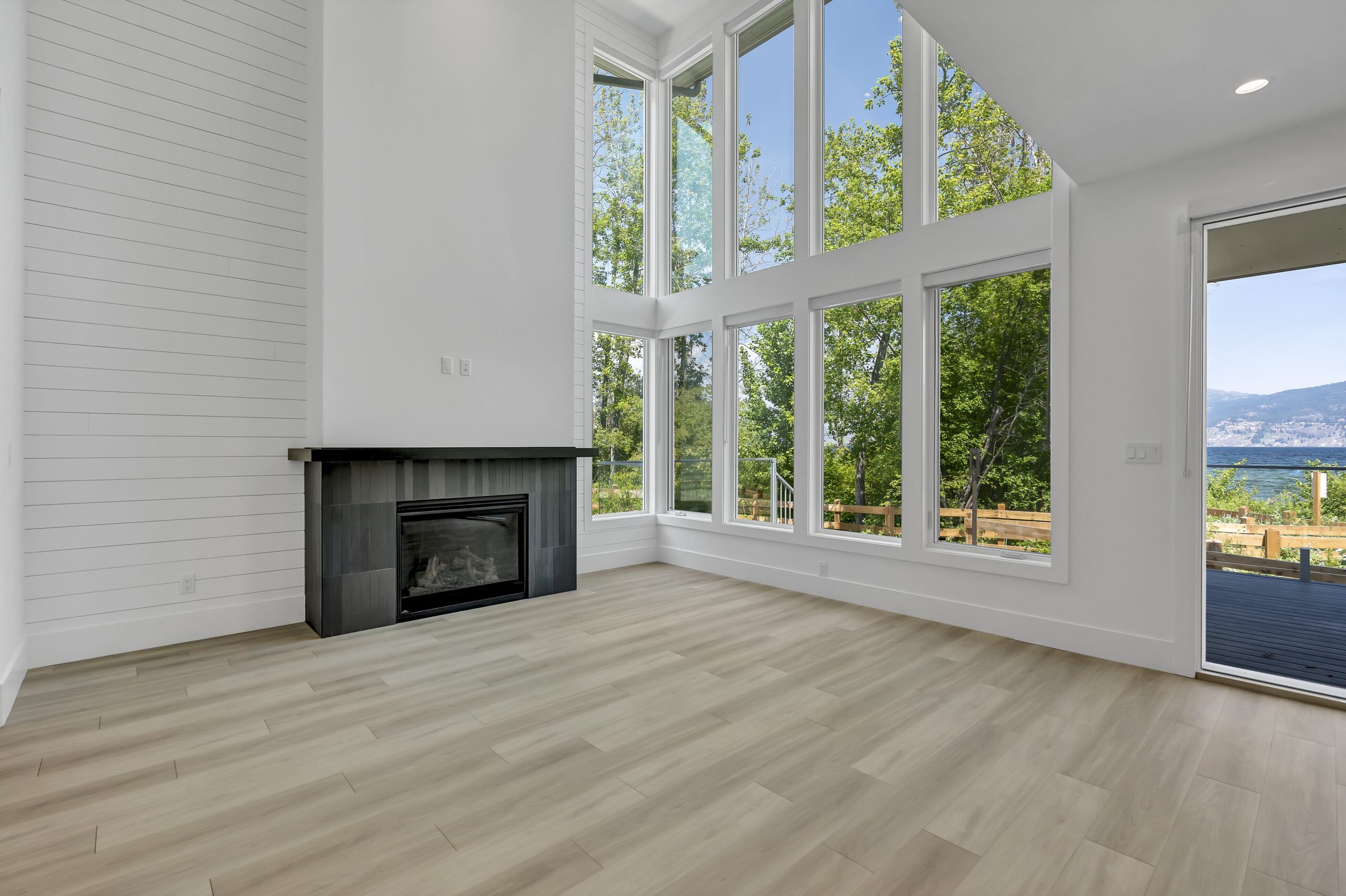 3190 Landry Crescent Summerland V0H 1Z9