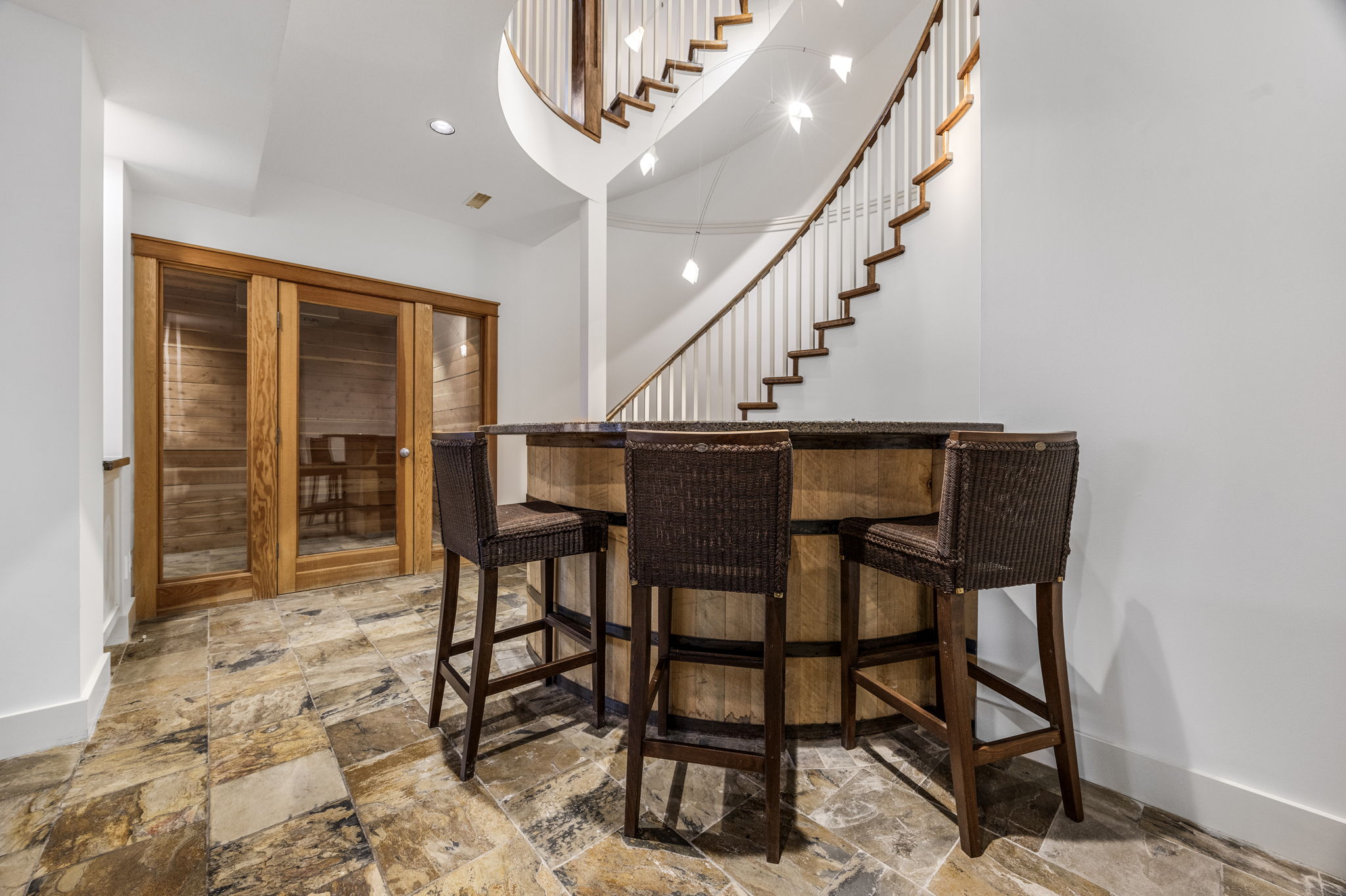 5333 Chute Lake Road Kelowna V1W 4L5