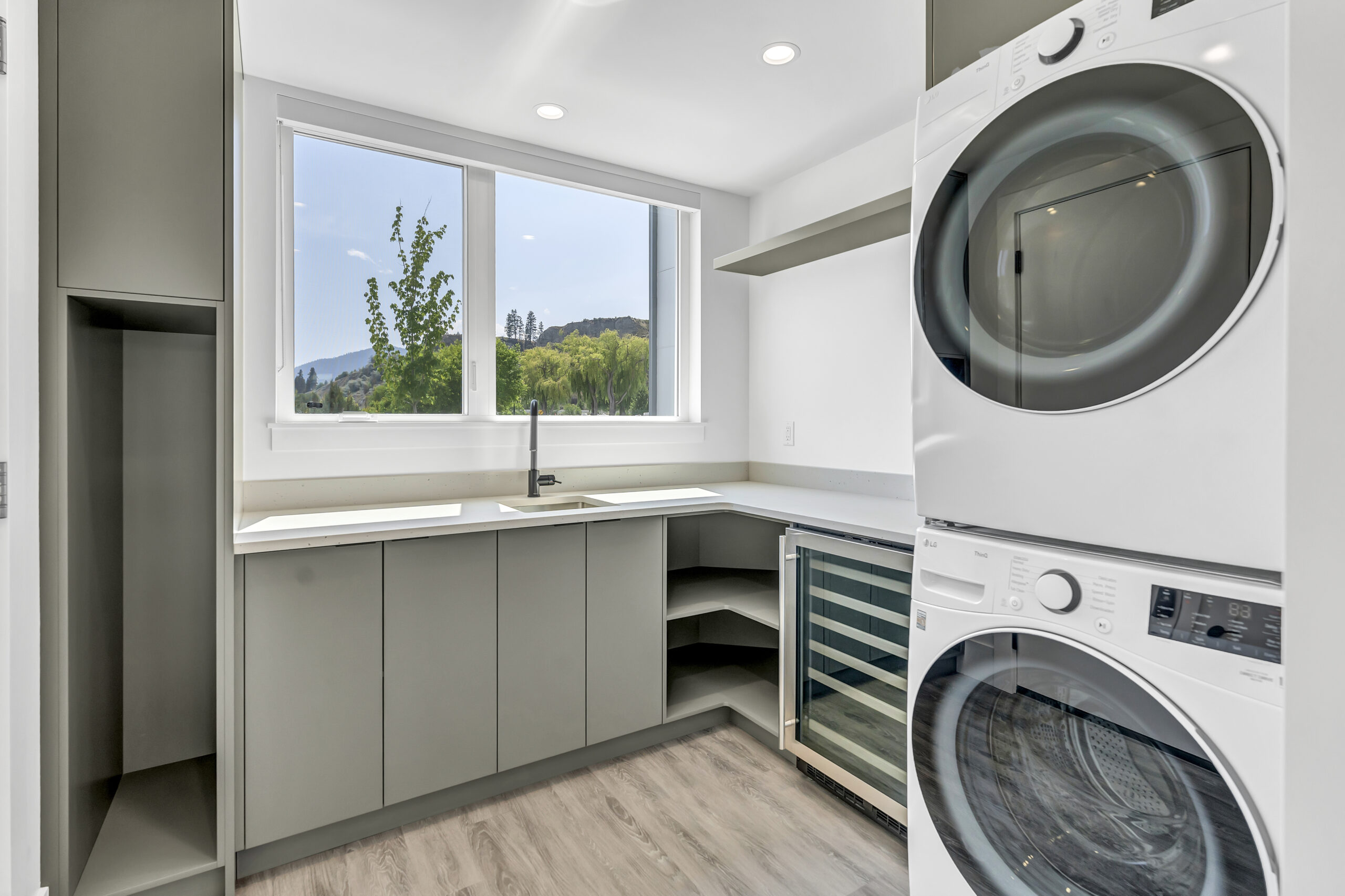 3290 Landry Crescent Summerland V0H 1Z9