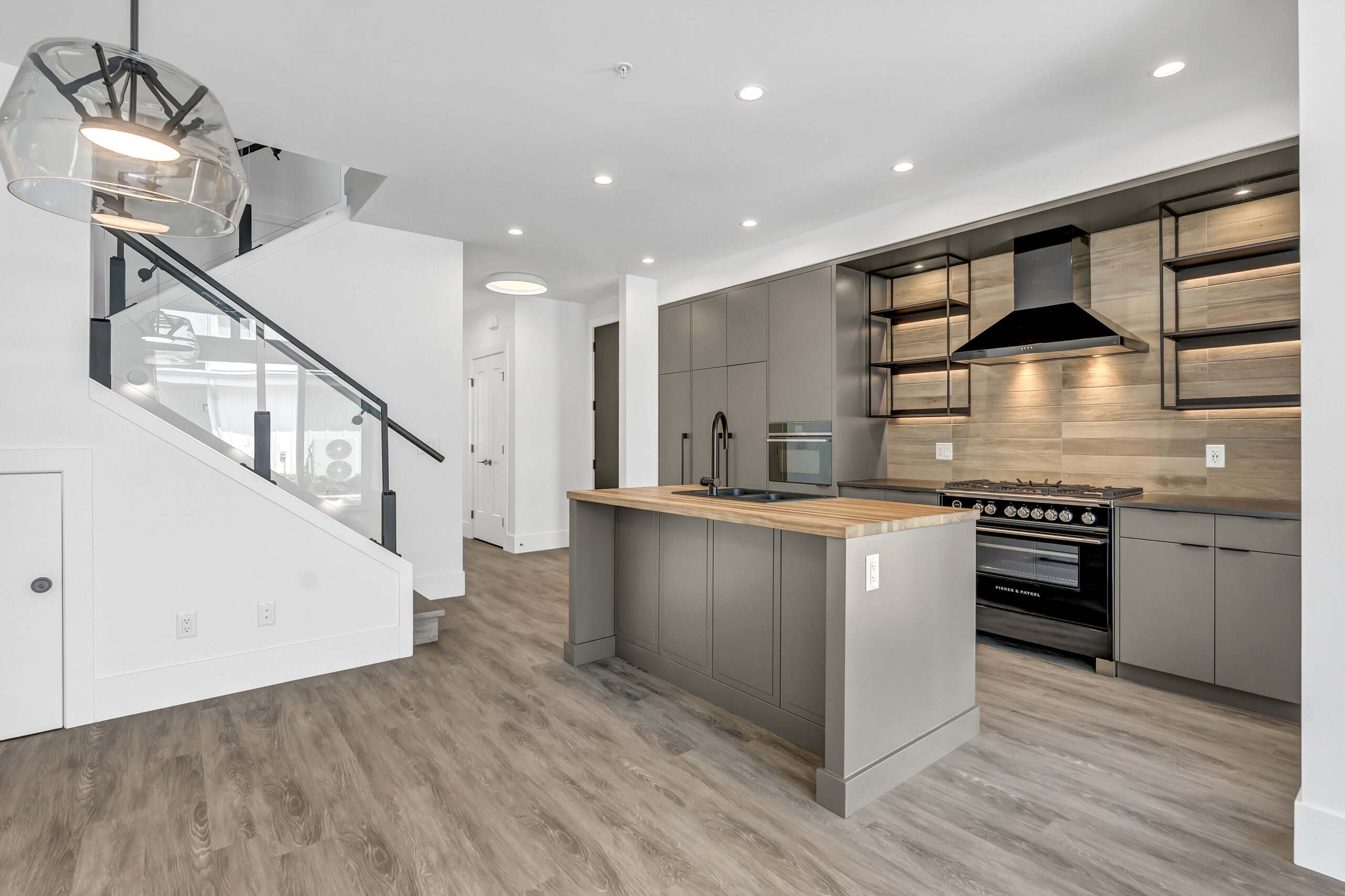 3290 Landry Crescent Summerland V0H 1Z9