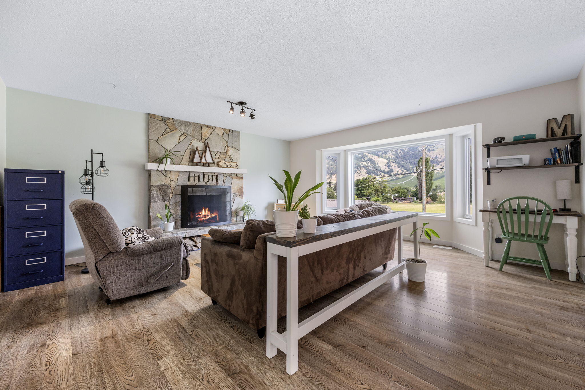 6274 Learmouth Road Coldstream V1B 3G1