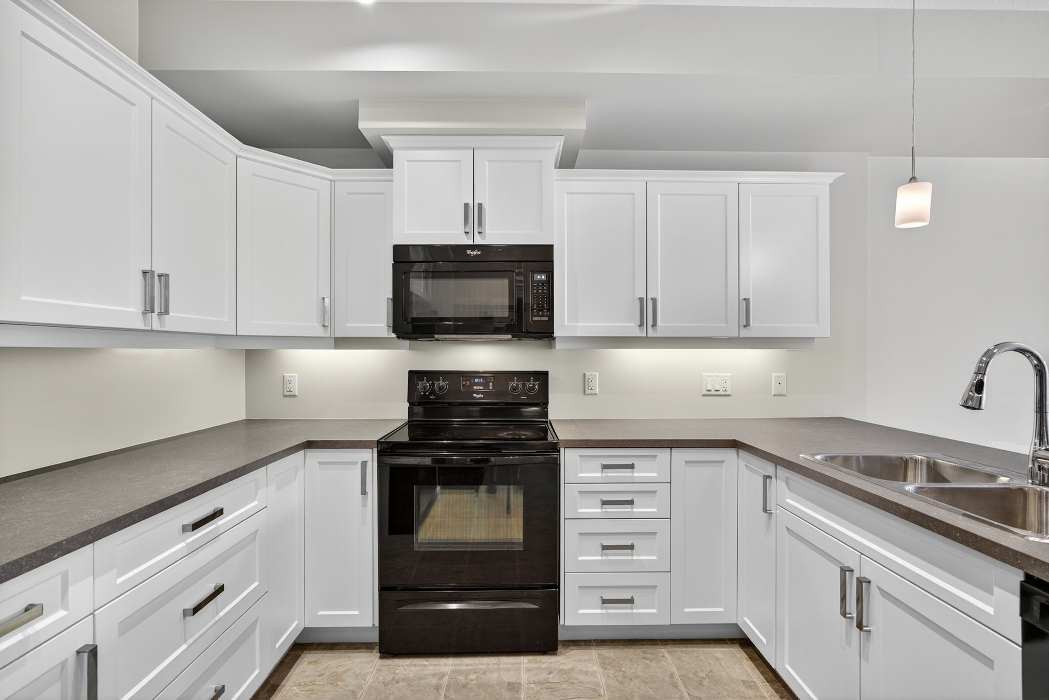 3733 Casorso Road 117 Kelowna V1W 5E3