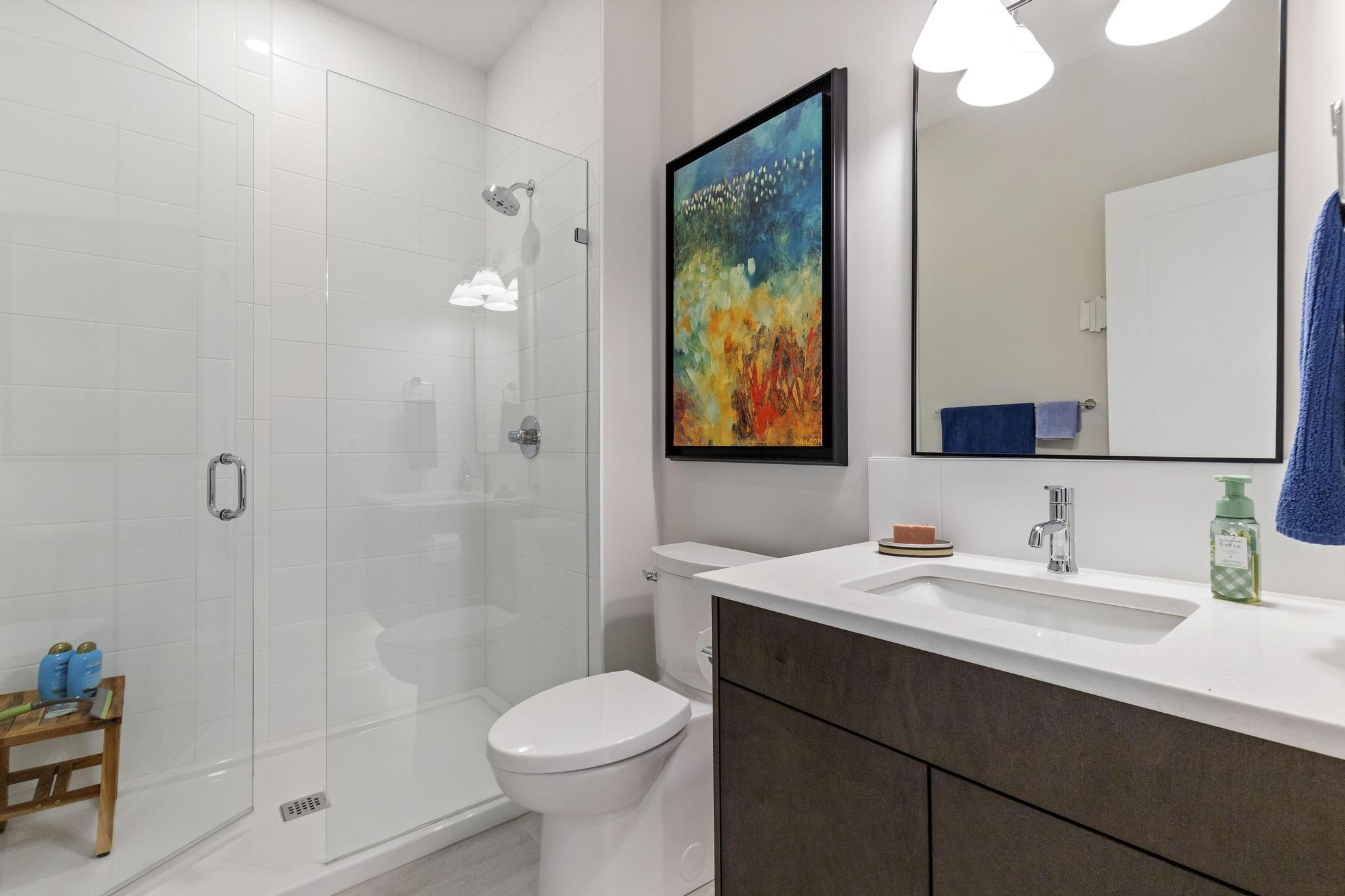484 Sparrow Hawk Court Kelowna V1W 0A6