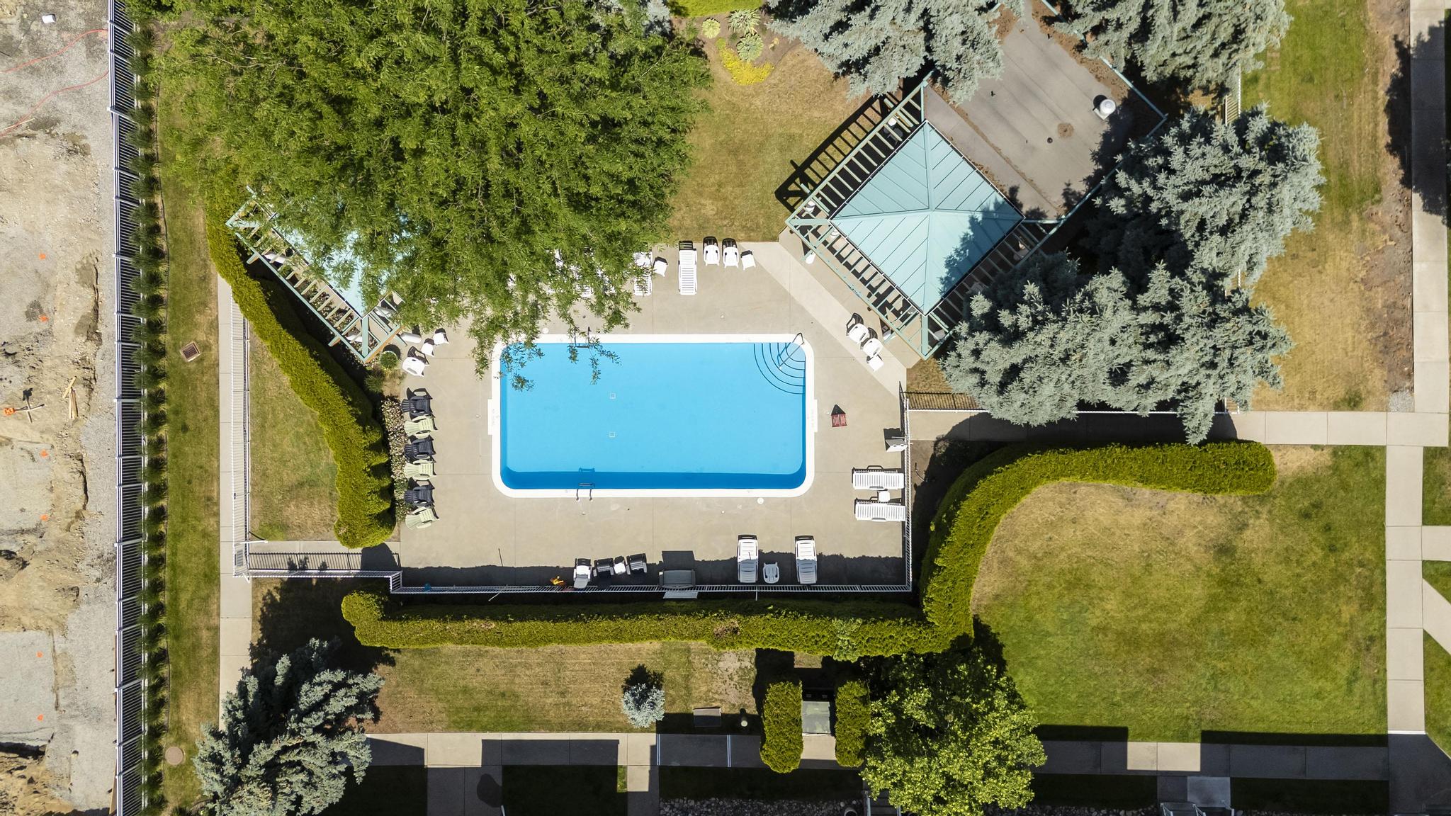 2350 Stillingfleet Road Kelowna V1W 3X9