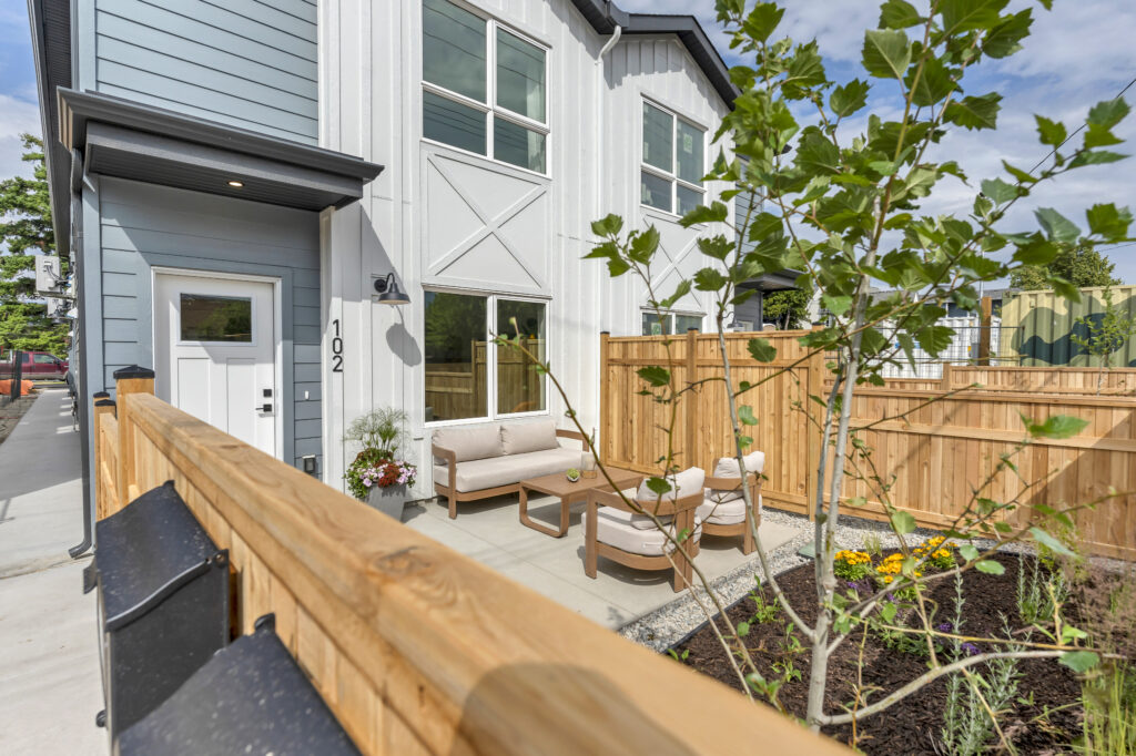 687 Victoria Drive 101 Penticton