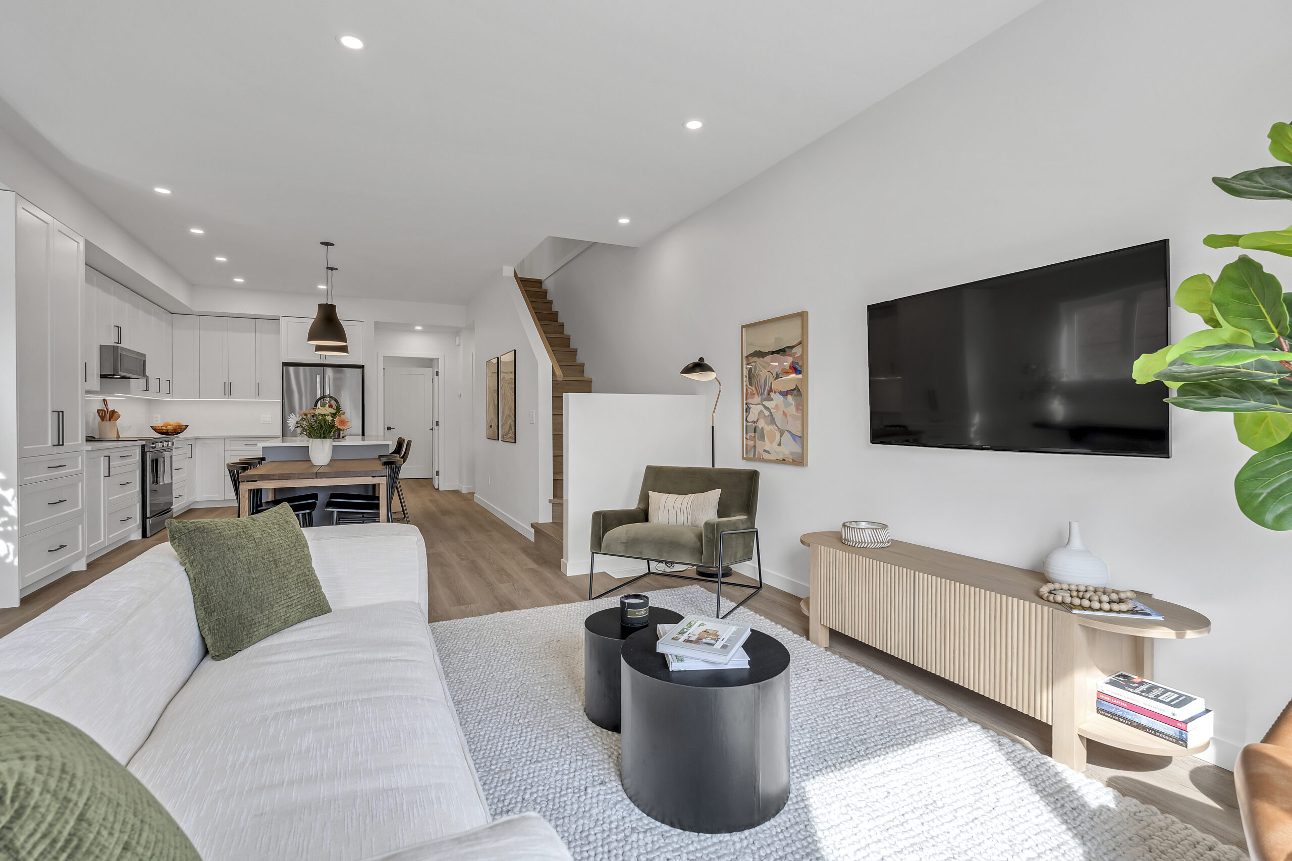 687 Victoria Drive 101 Penticton