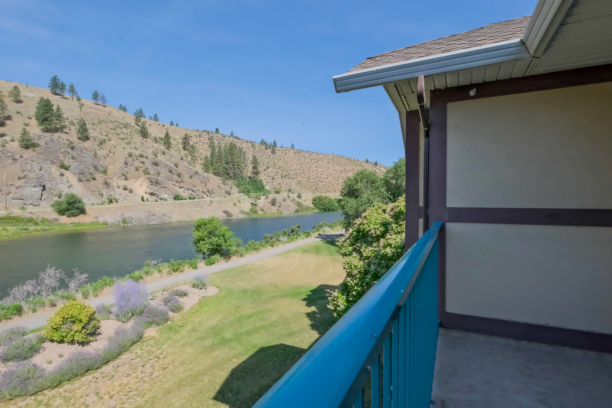 750 Railway Lane 32 Okanagan Falls V0H 1R0