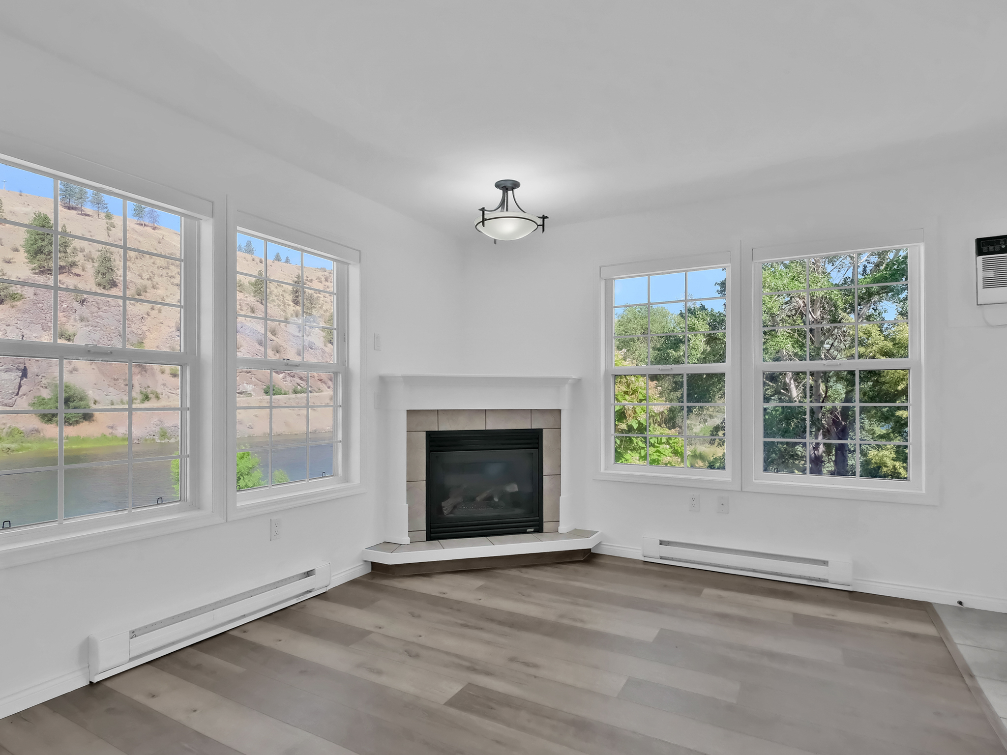 750 Railway Lane 32 Okanagan Falls V0H 1R0