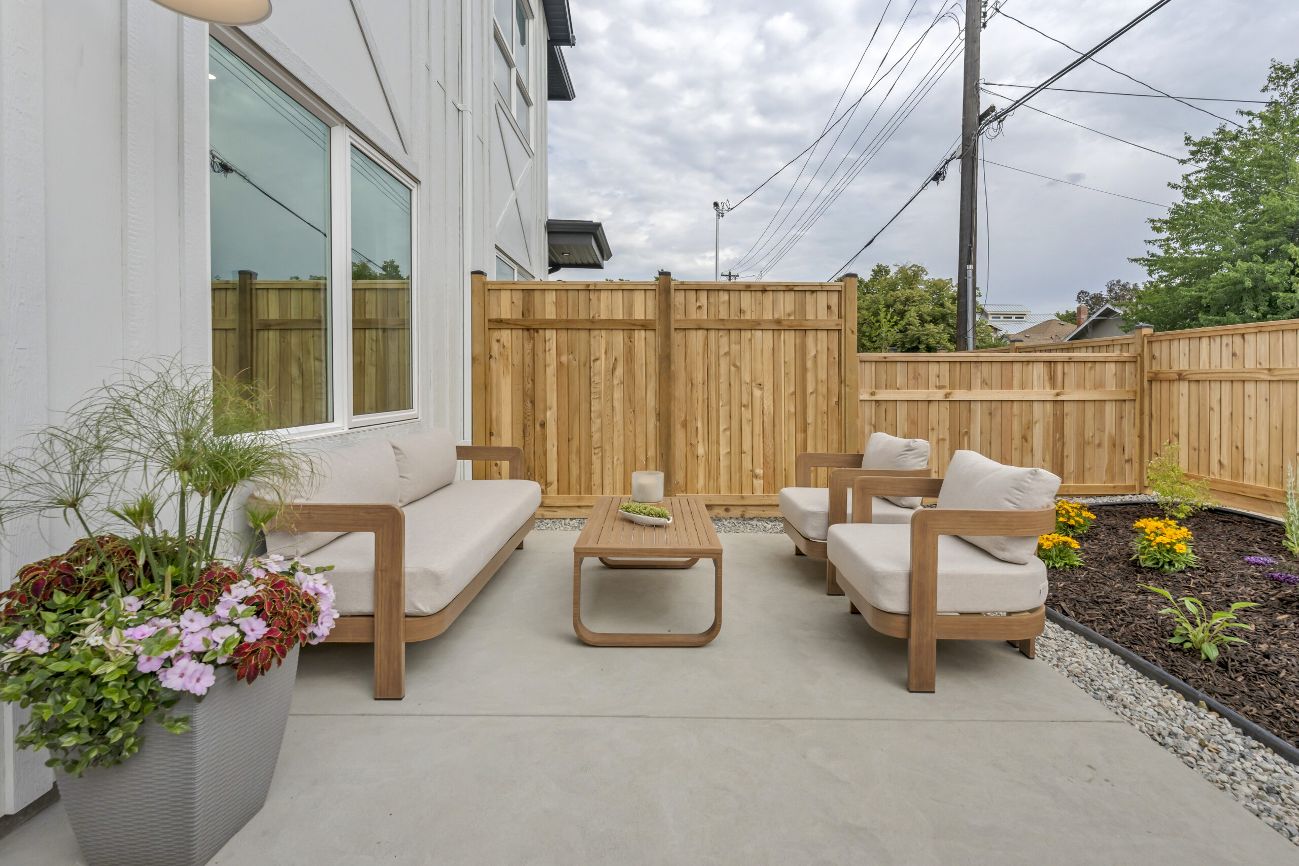 687 Victoria Drive 103 Penticton