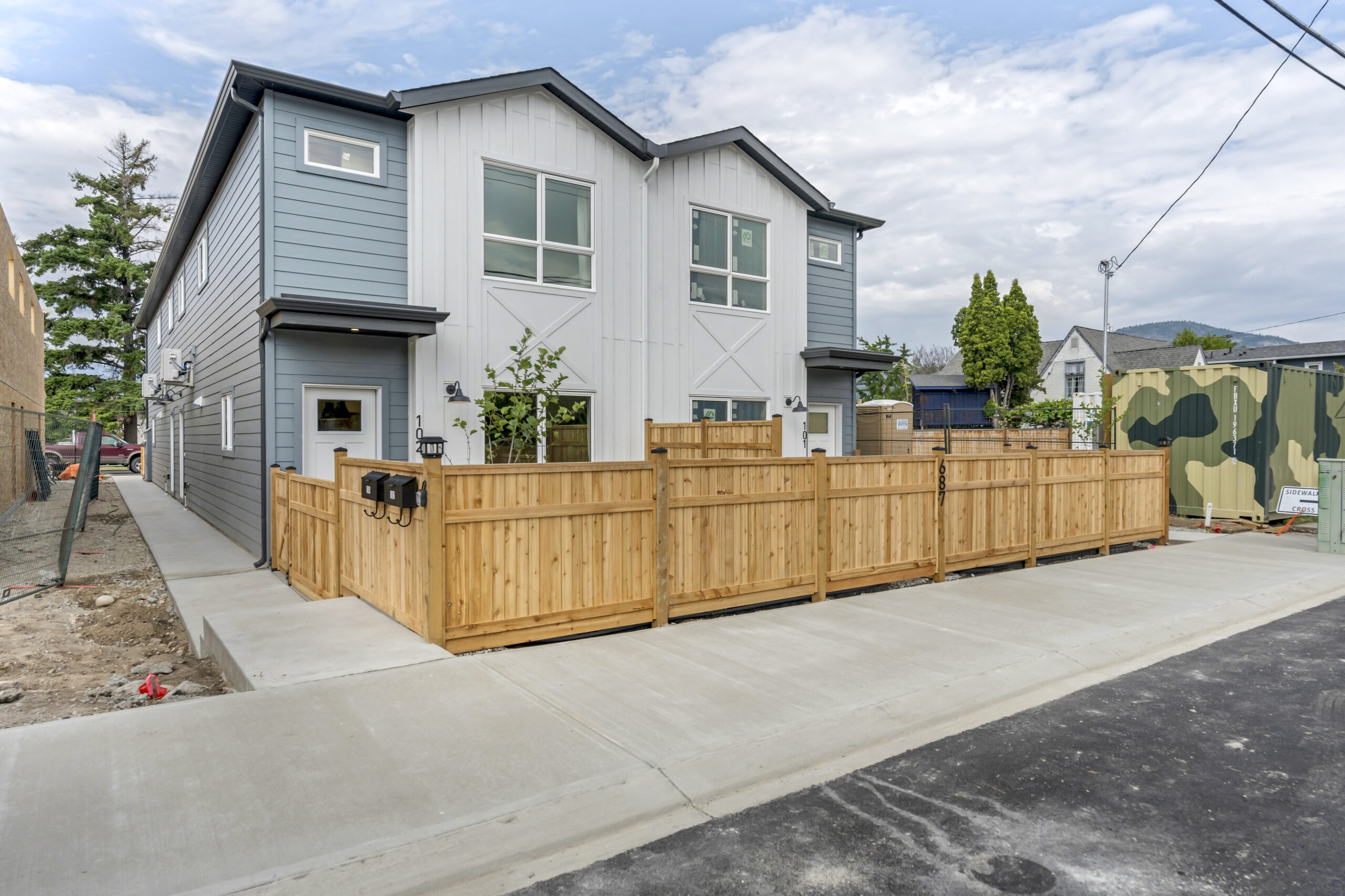 687 Victoria Drive 103 Penticton