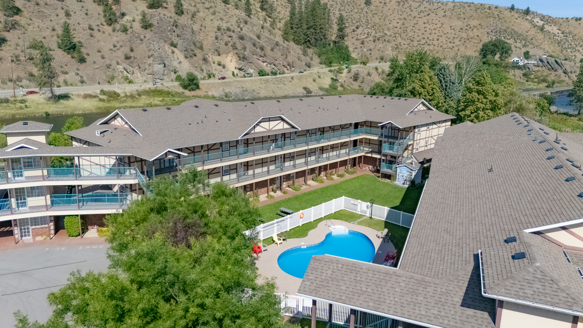 750 Railway Lane 32 Okanagan Falls V0H 1R0