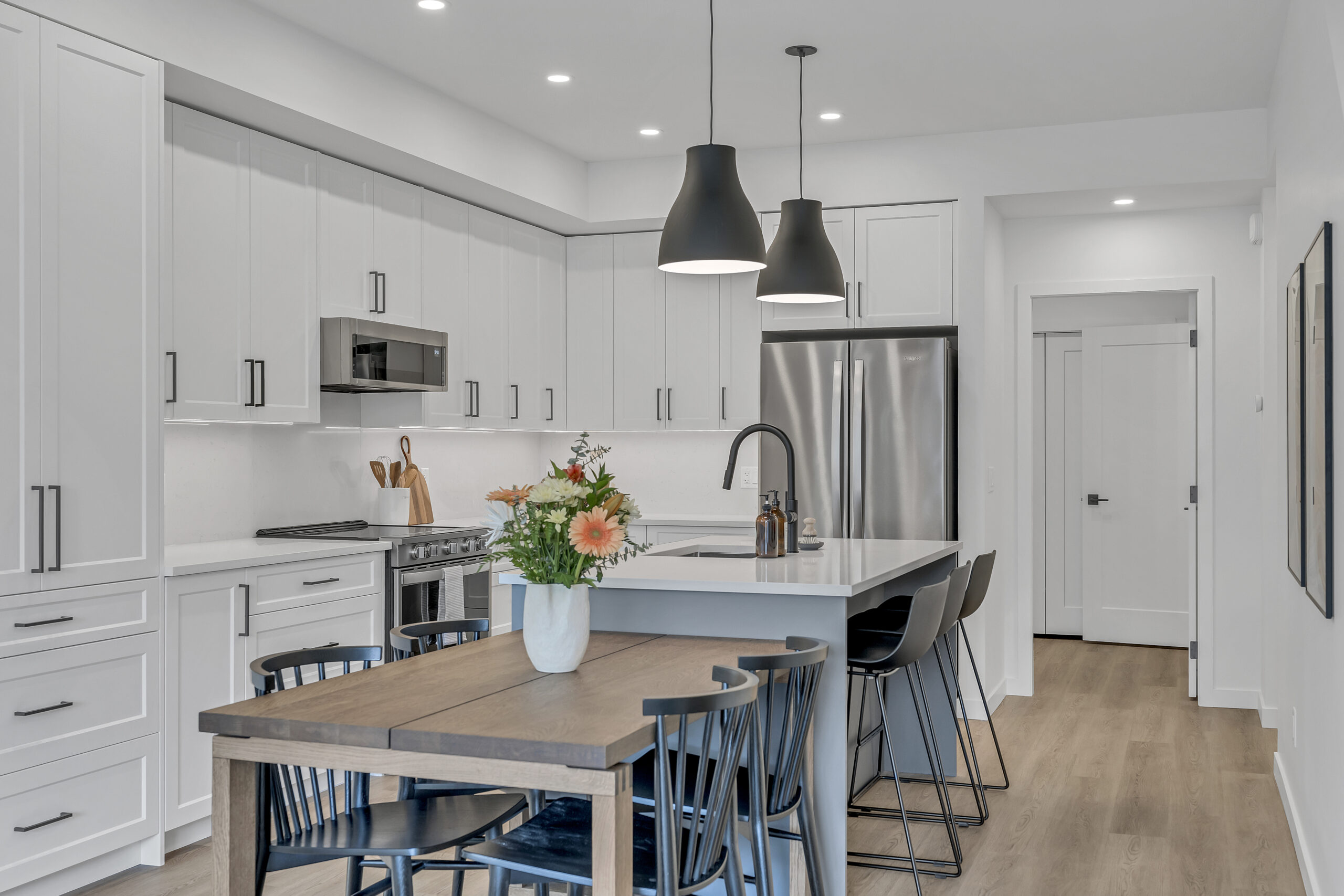 687 Victoria Drive 103 Penticton