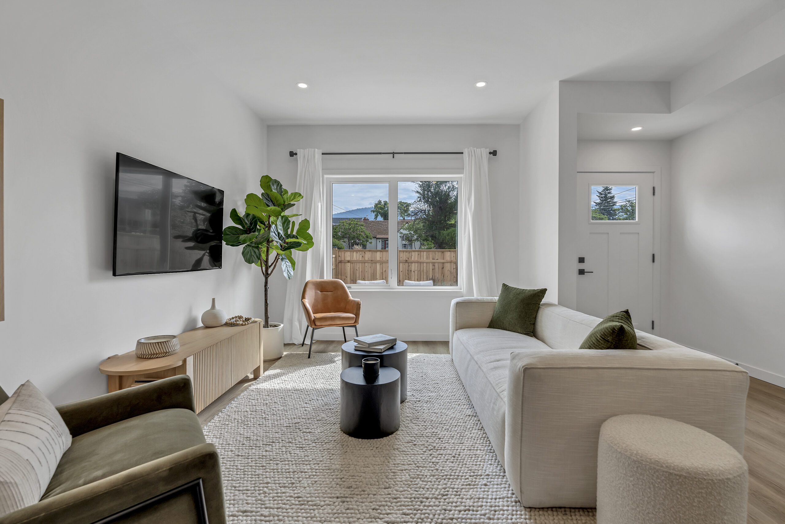 687 Victoria Drive 101 Penticton