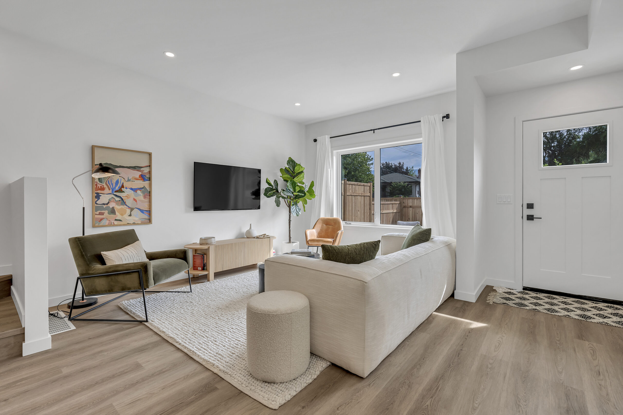 687 Victoria Drive 101 Penticton