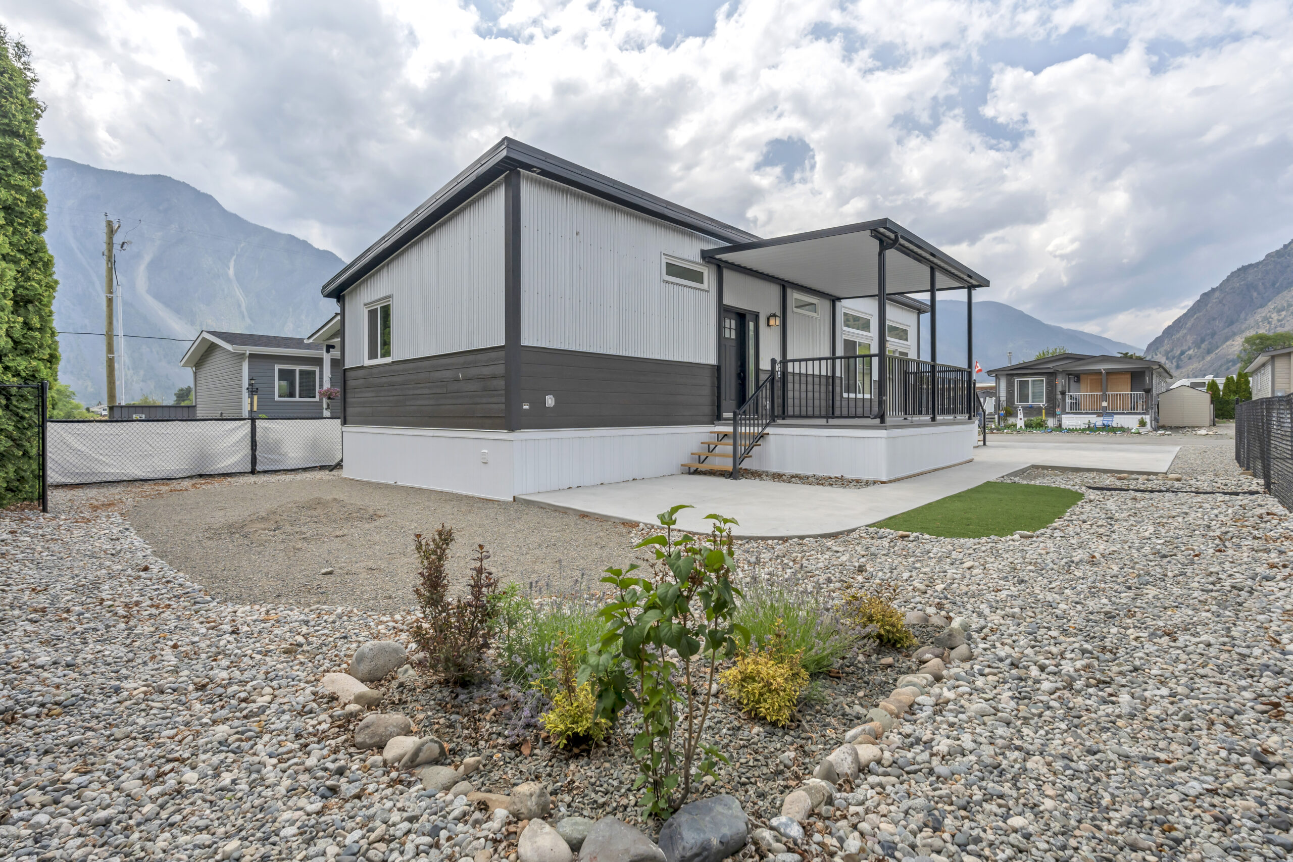 1118 Middle Bench Road Keremos V0X 1N2