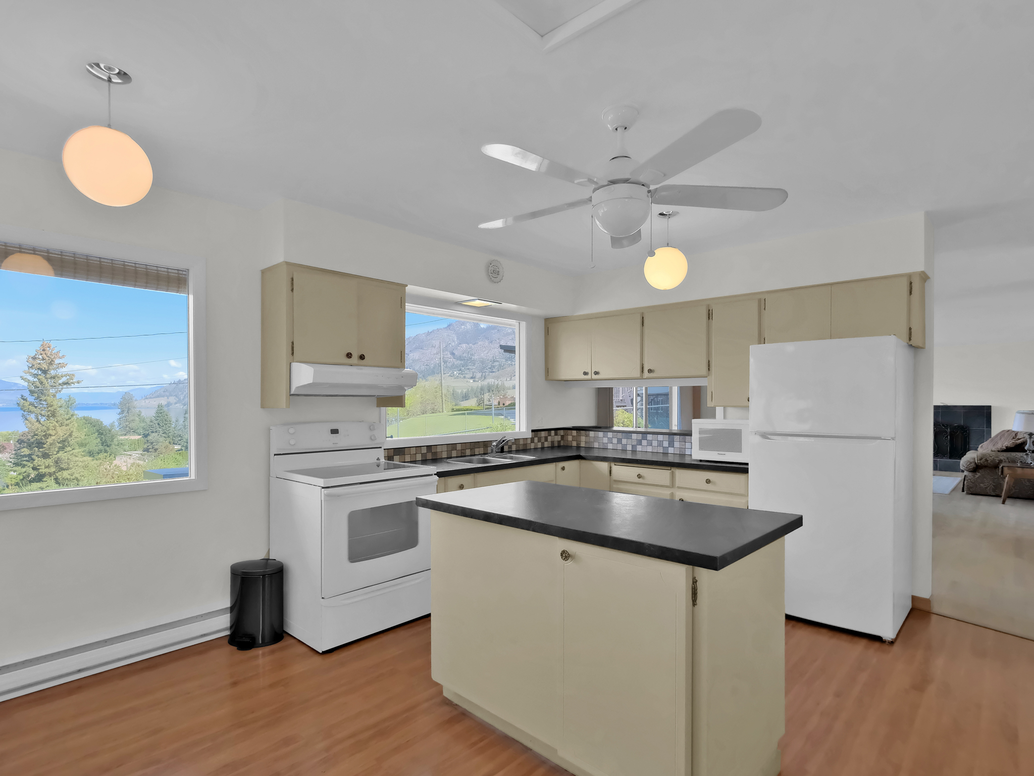 339 Devon Drive Okanagan Falls V0H 1R5