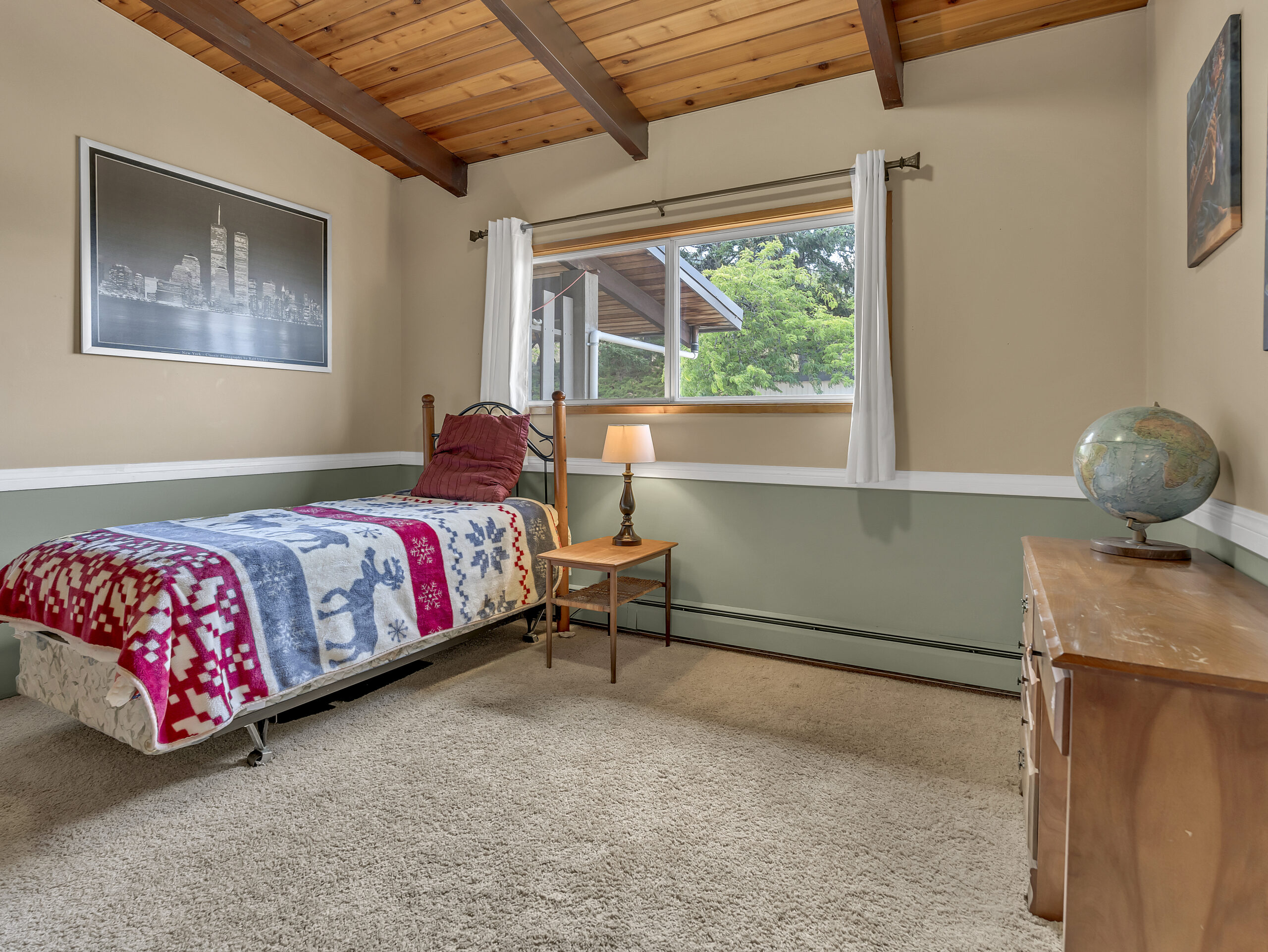9402 Front Bench Road Summerland V0H 1Z4