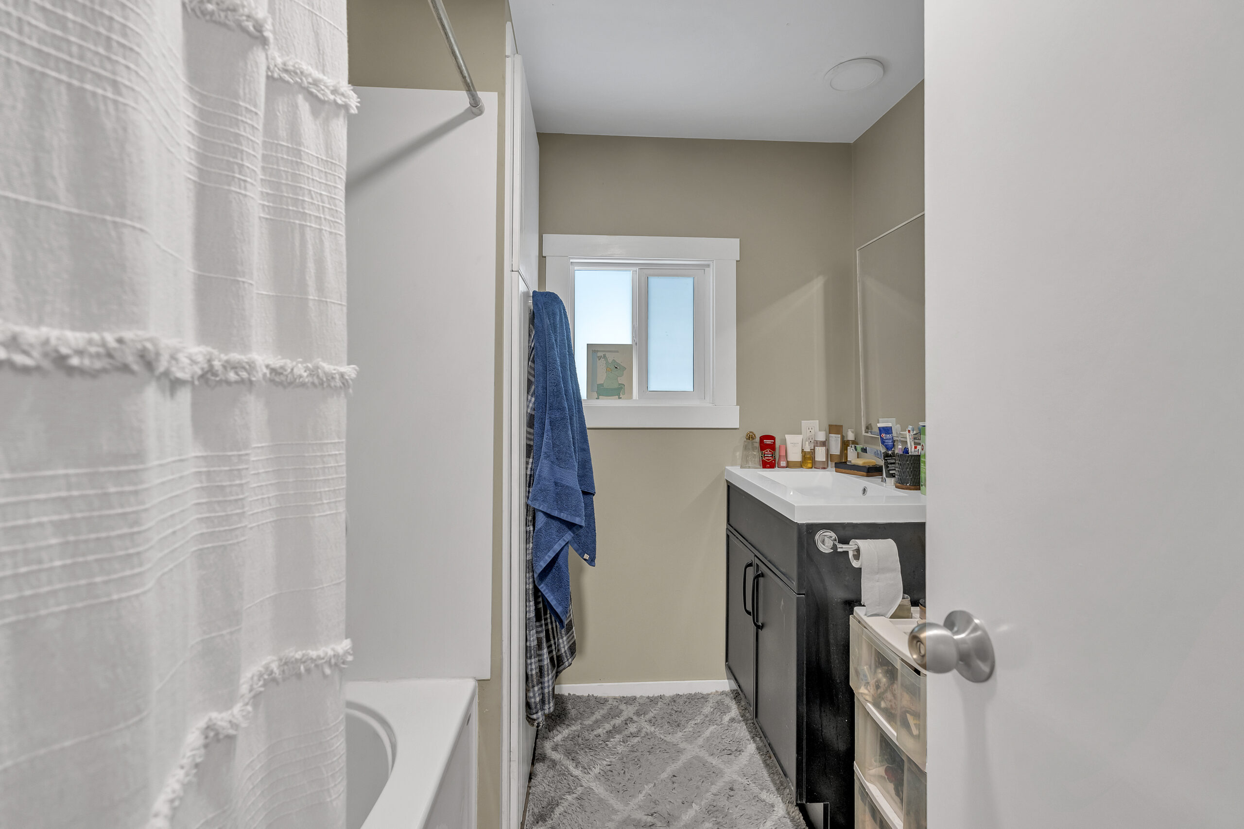 501 Fish Lake Road Summerland V0H 1Z8